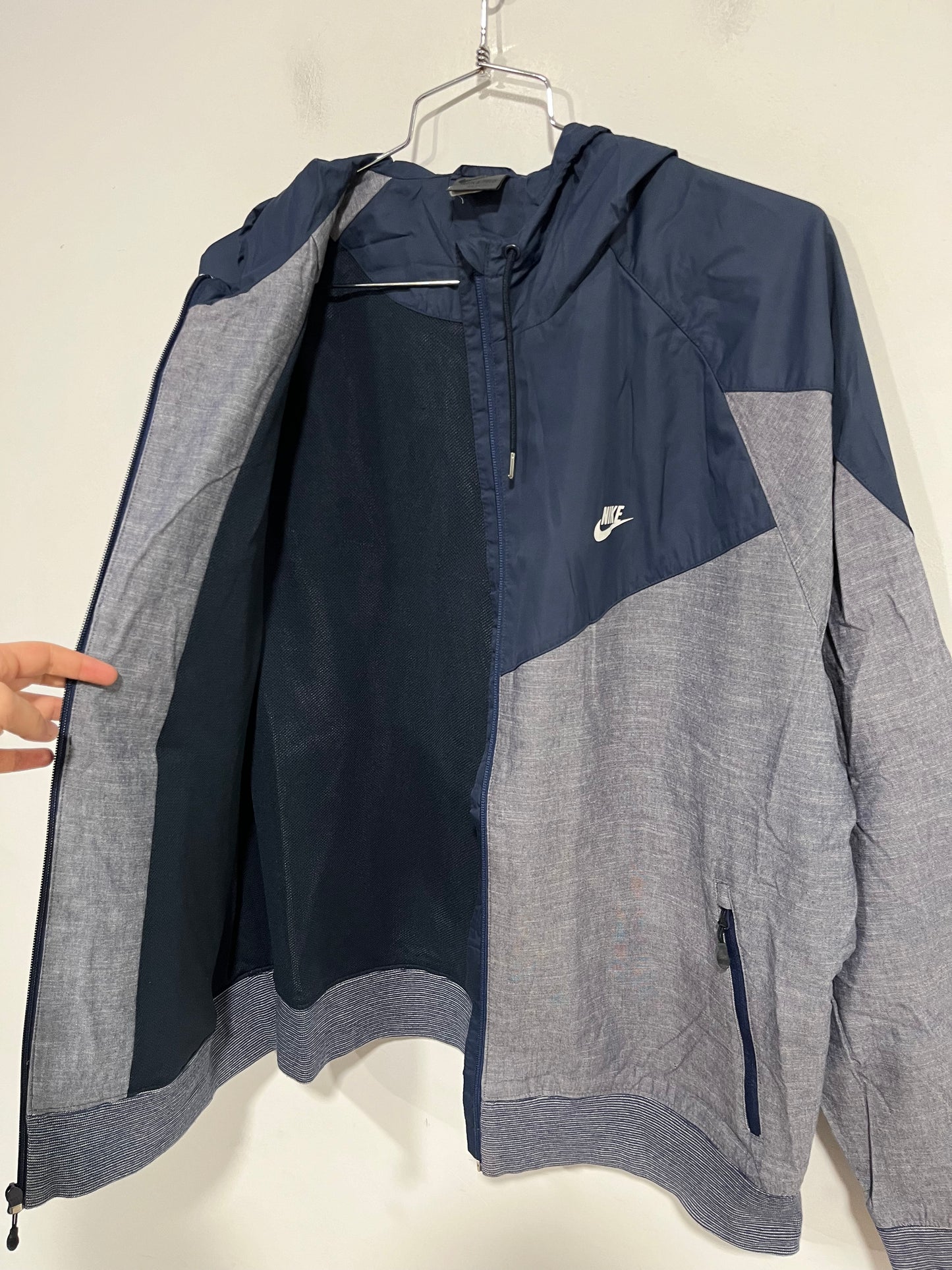 Giubbotto primaverile Nike small logo (G100)