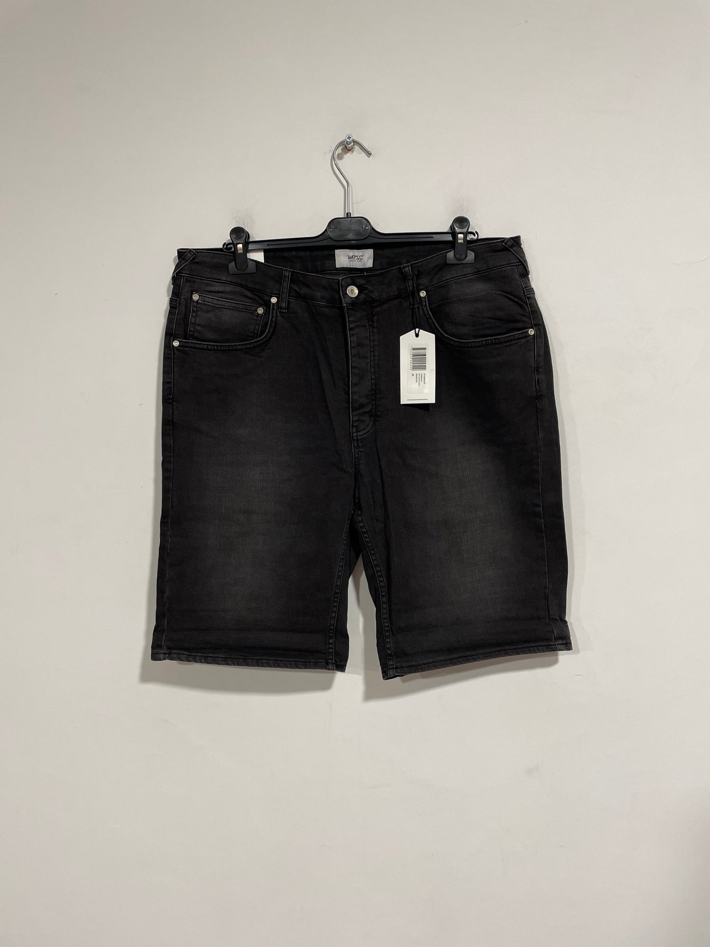 Shorts in jeans Wesc nuovo con cartellino (D688)