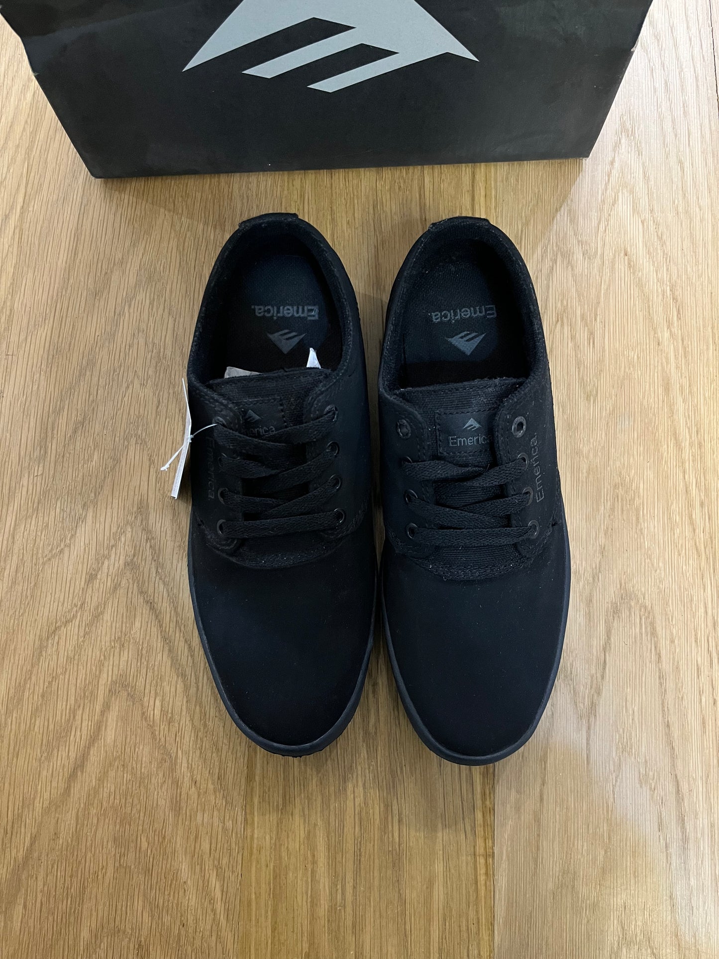Scarpe Emerica Emery nuove con scatola (G585)