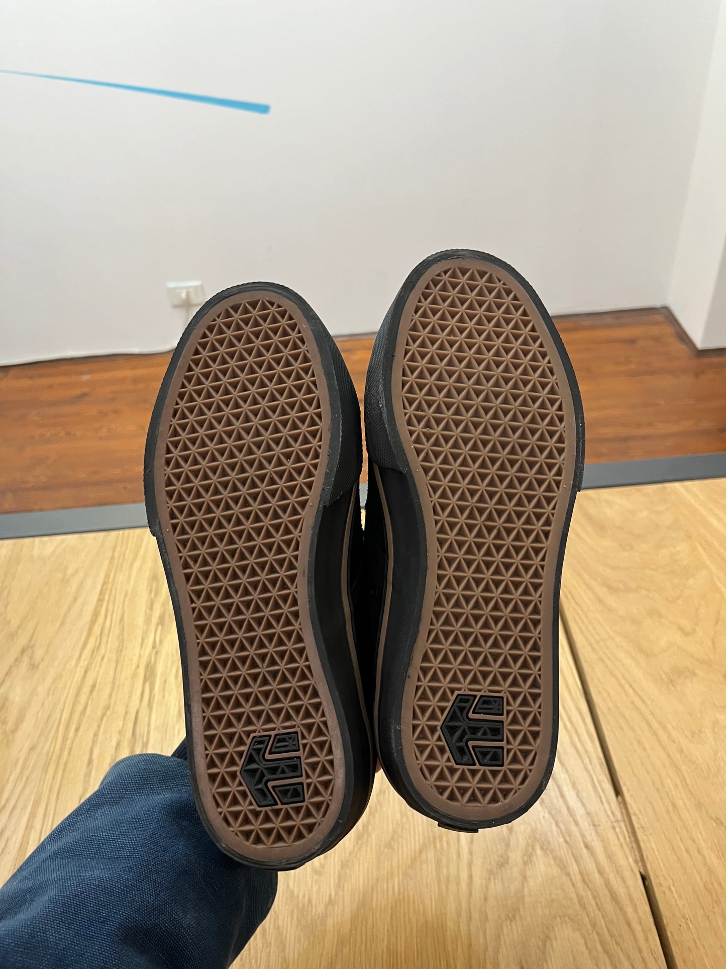 Scarpe Etnies Jameson Vulc nere nuove con scatola (G311)