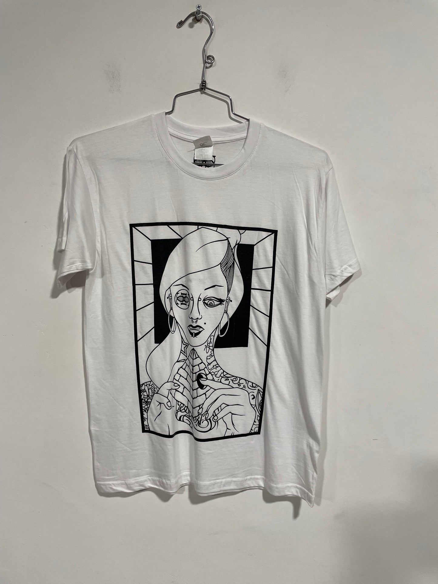 T shirt Genethik vecchia collezione stampa tattooed girl bianca