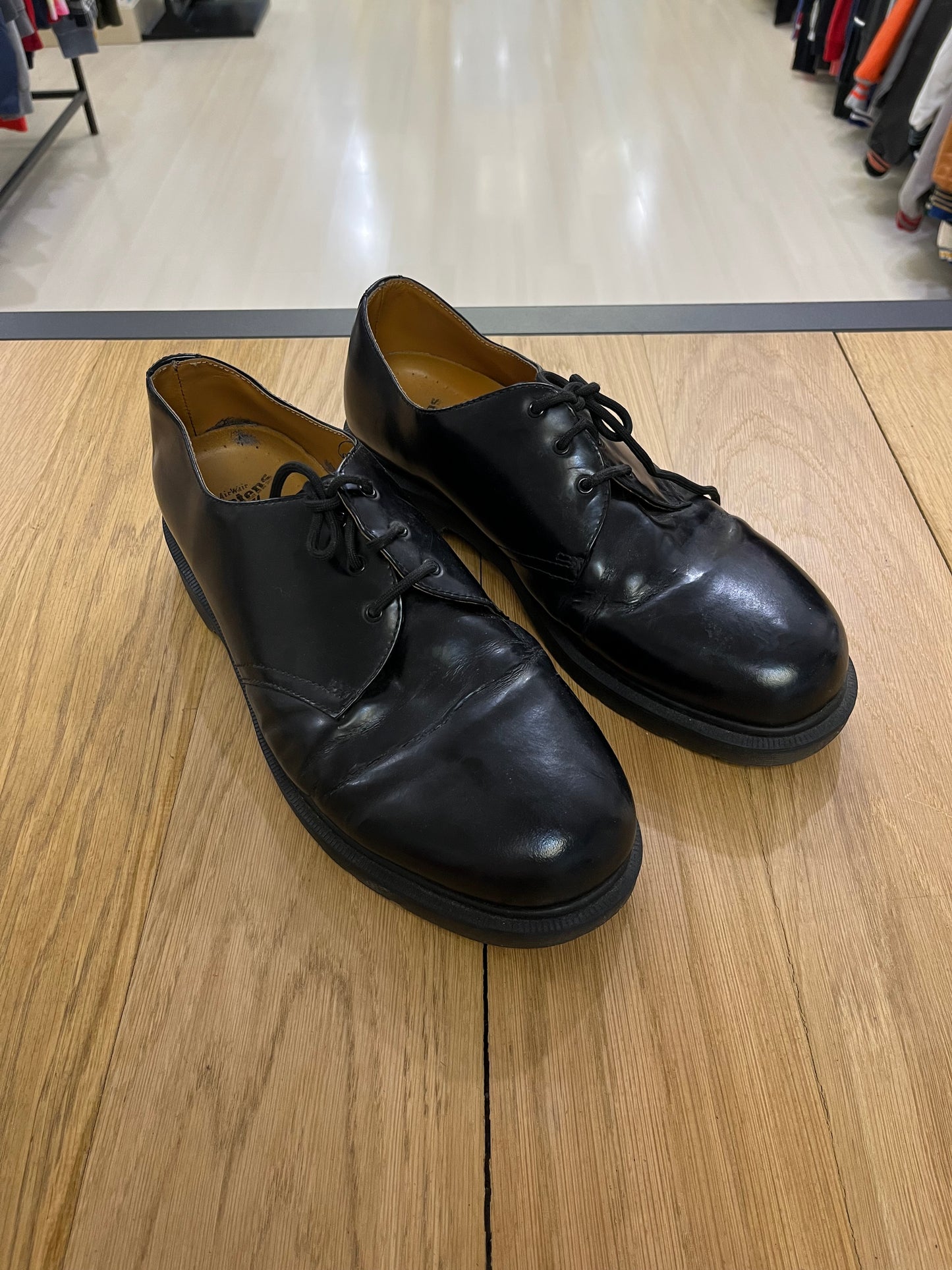 Scarpe Dr. Martens AW501 nere (G662)