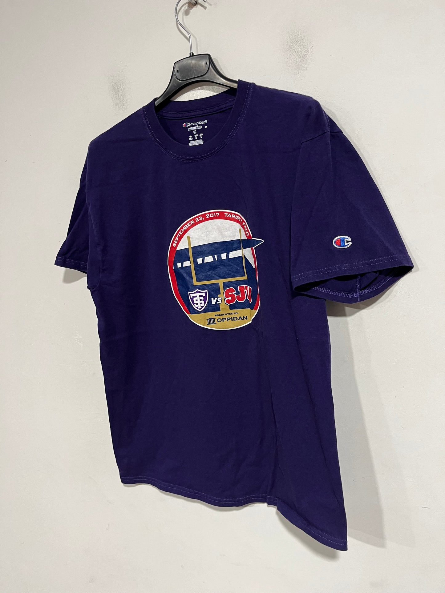 T shirt Champion NCAA from USA (G152)