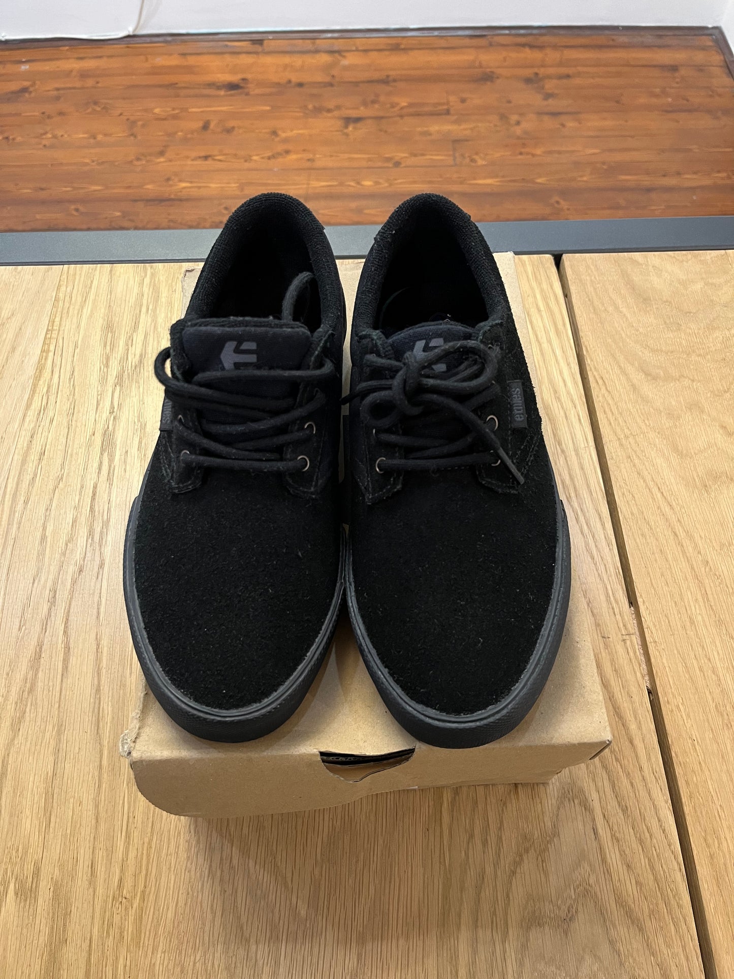 Scarpe Etnies Jameson Vulc nere nuove con scatola (G311)