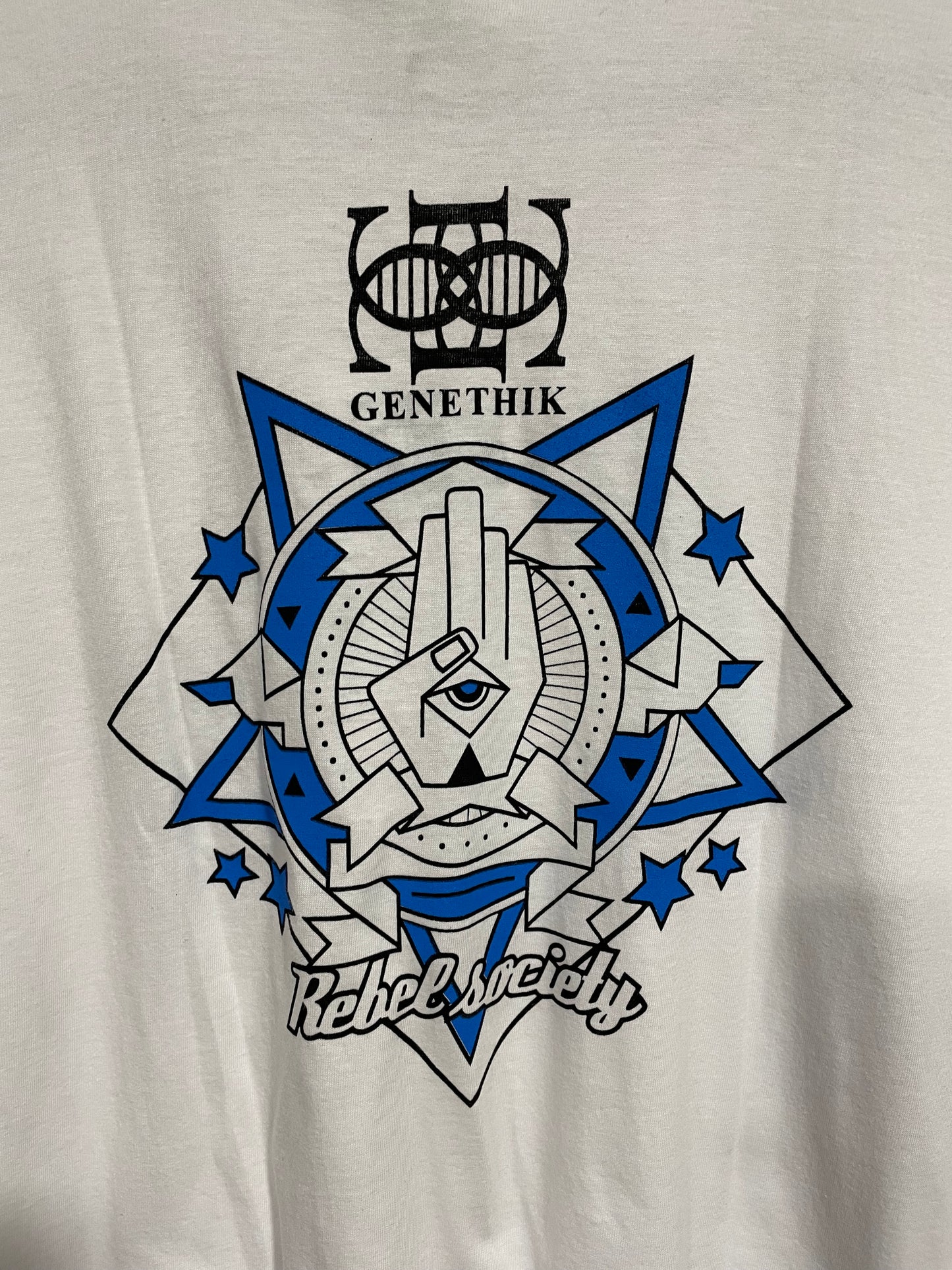 T shirt Genethik Mano stampa sul retro
