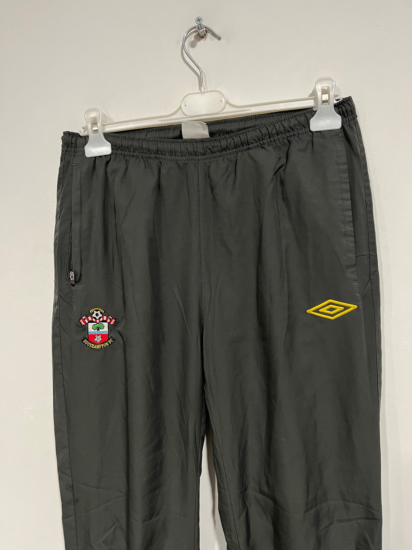 Pantalone tuta calcio Umbro Southampton FC (G371)