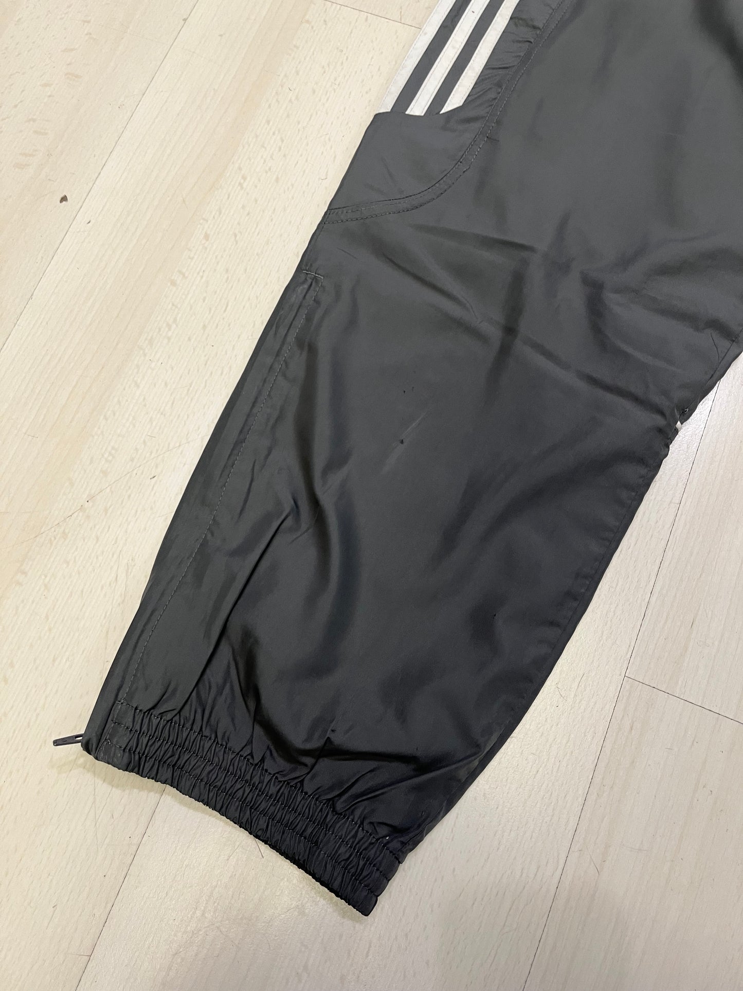 Pantalone tuta Adidas vintage (G596)