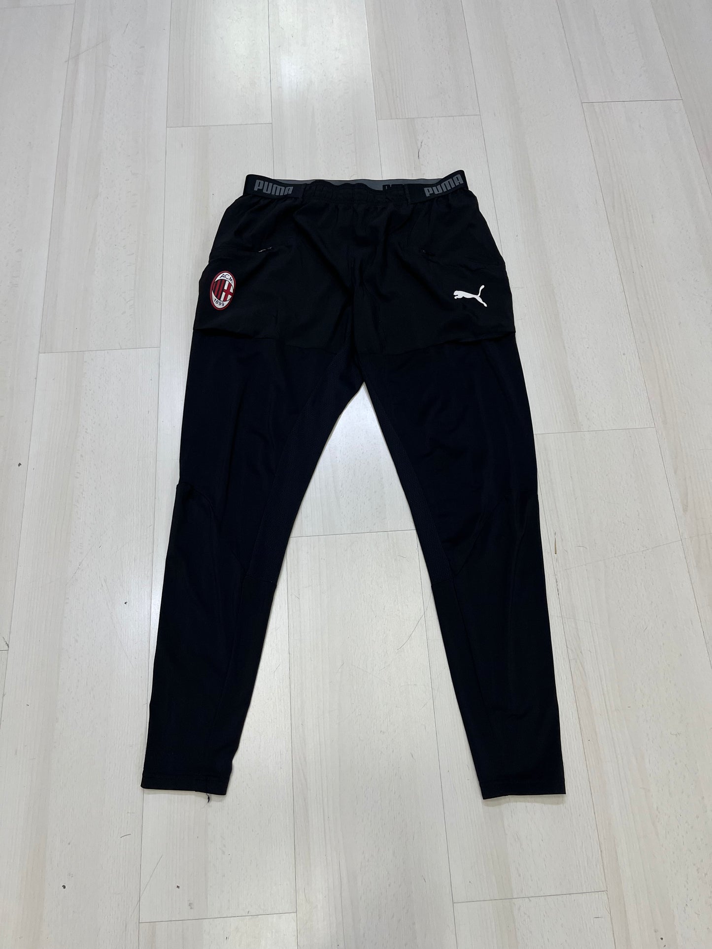 Pantalone tuta AC Milan puma (G597)