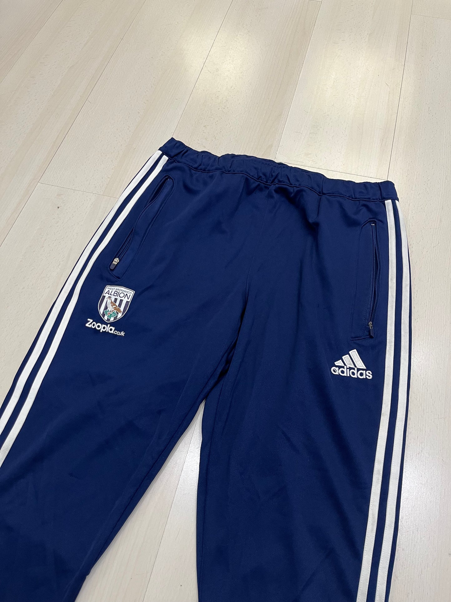 Pantalone tuta Adidas West Bromwich (F957)