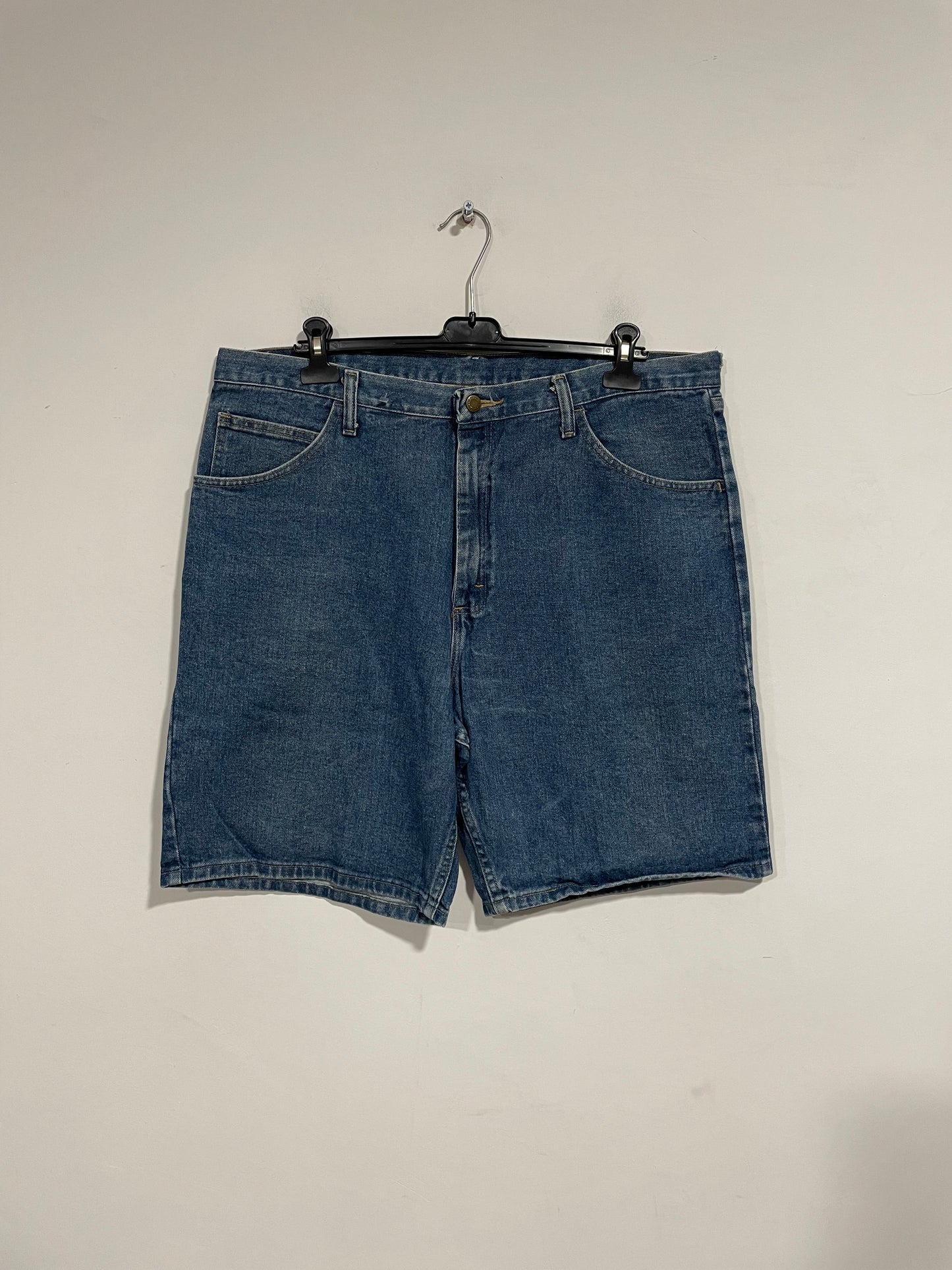 Short baggy Wrangler in jeans (D438)