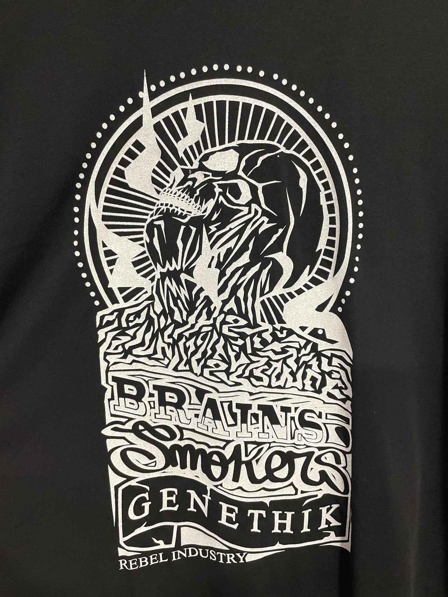 T shirt Genethik Brains Smokers nera vecchia collezione