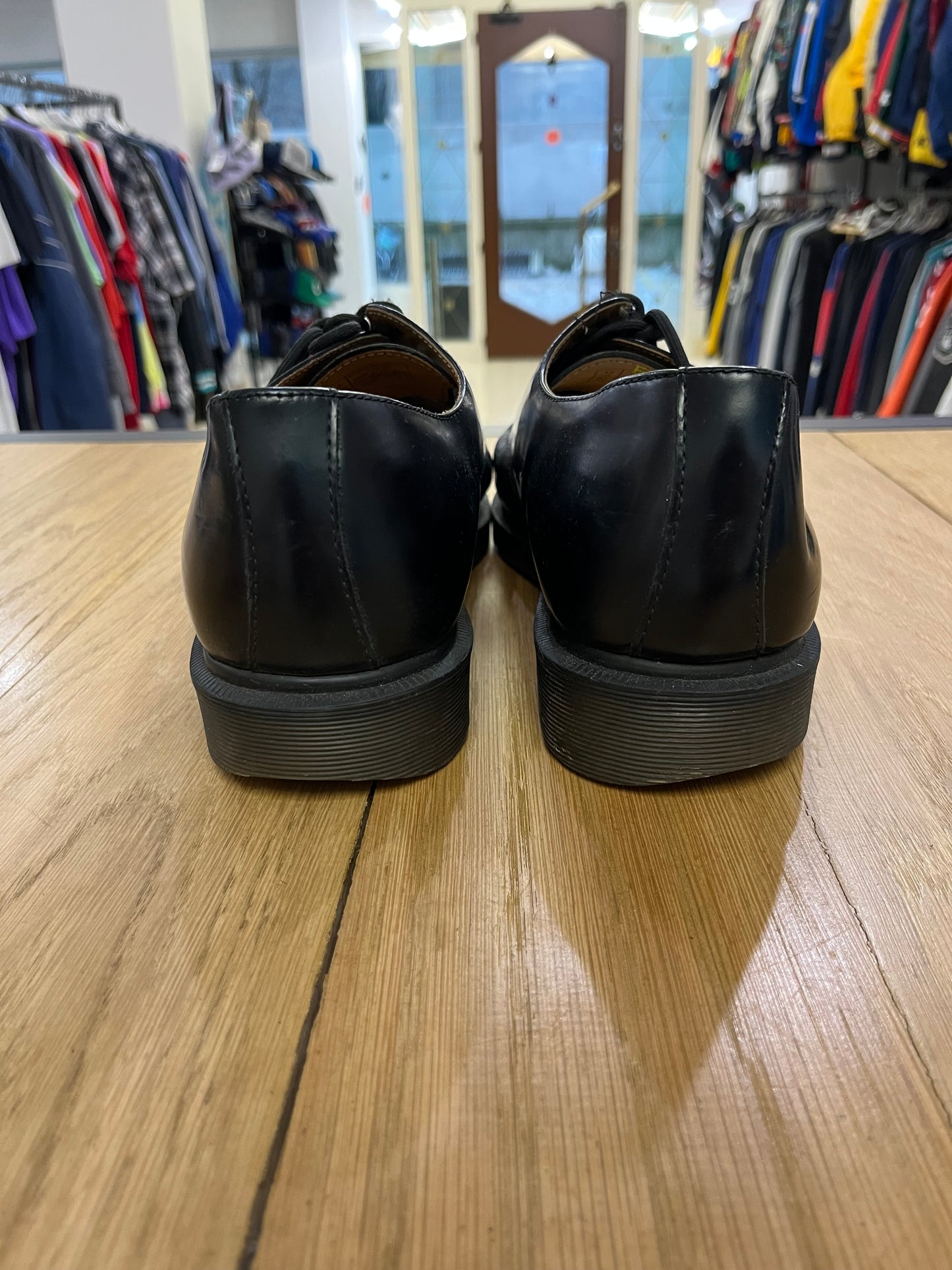 Scarpe Dr. Martens AW501 nere (G662)