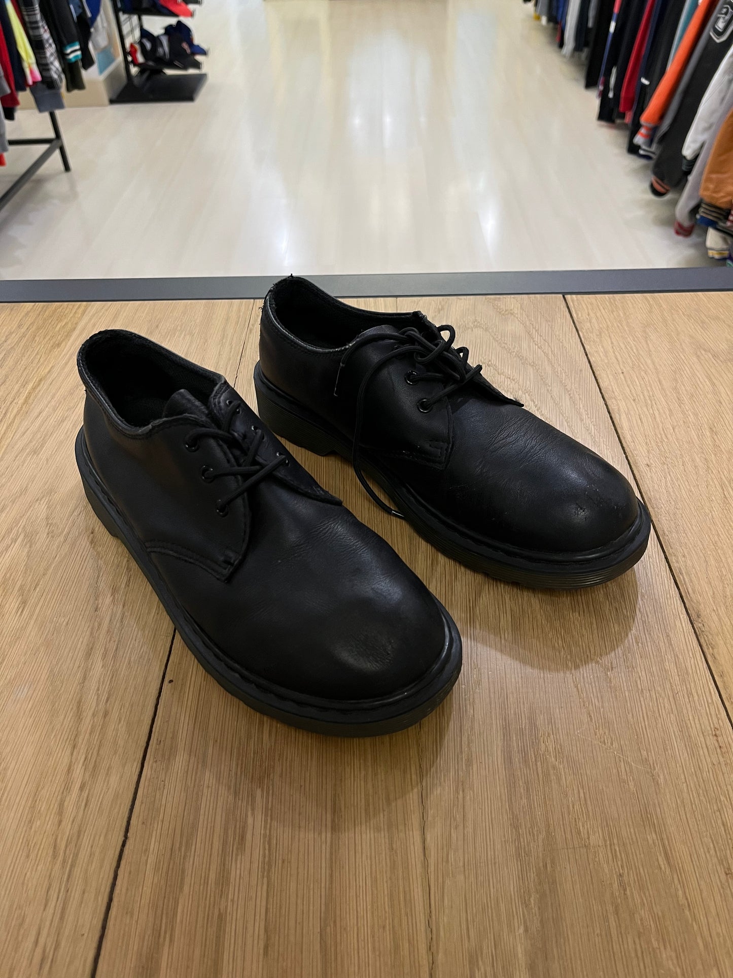 Scarpe Dr Martens nere (G670)