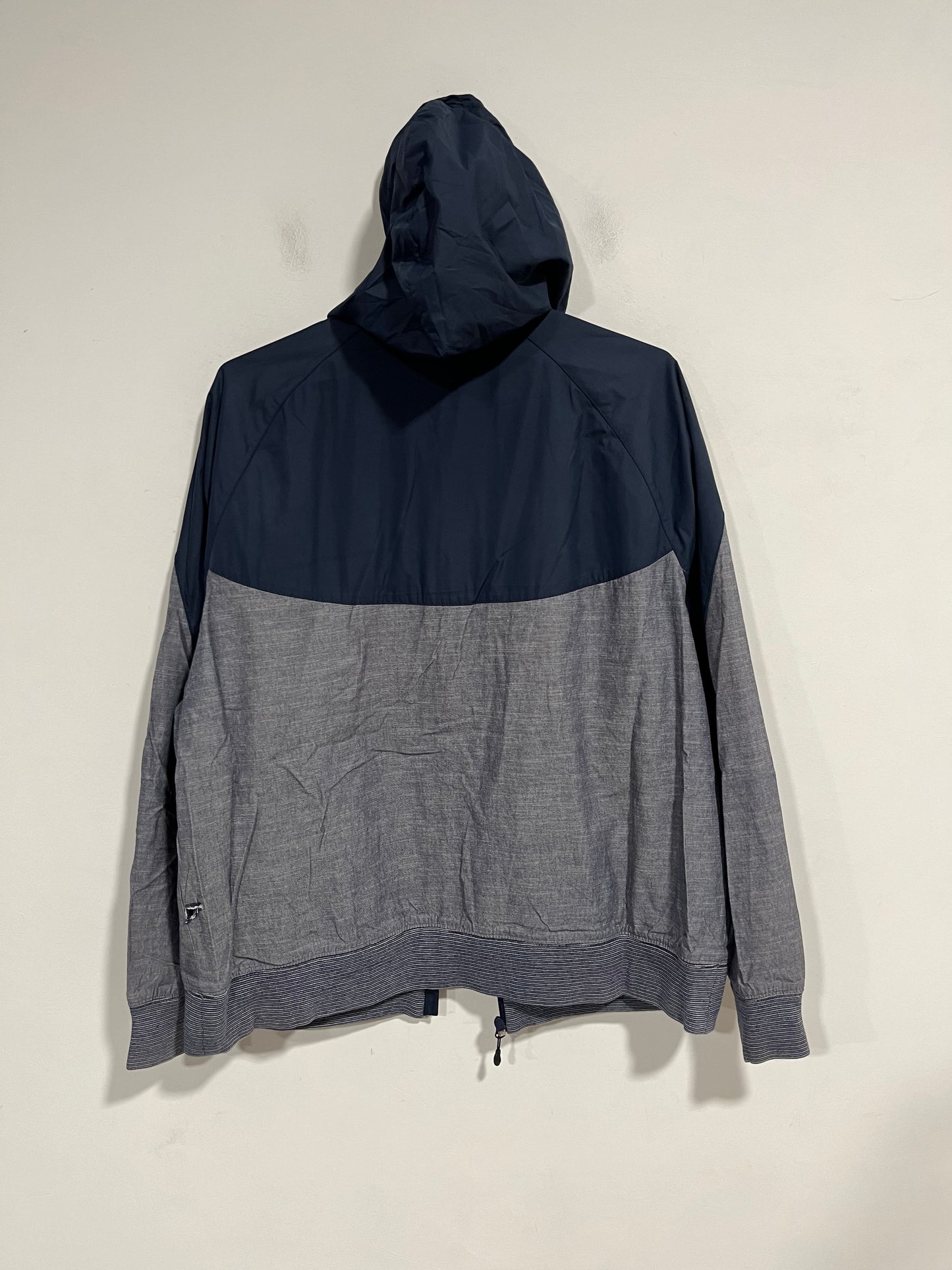 Giubbotto primaverile Nike small logo (G100)