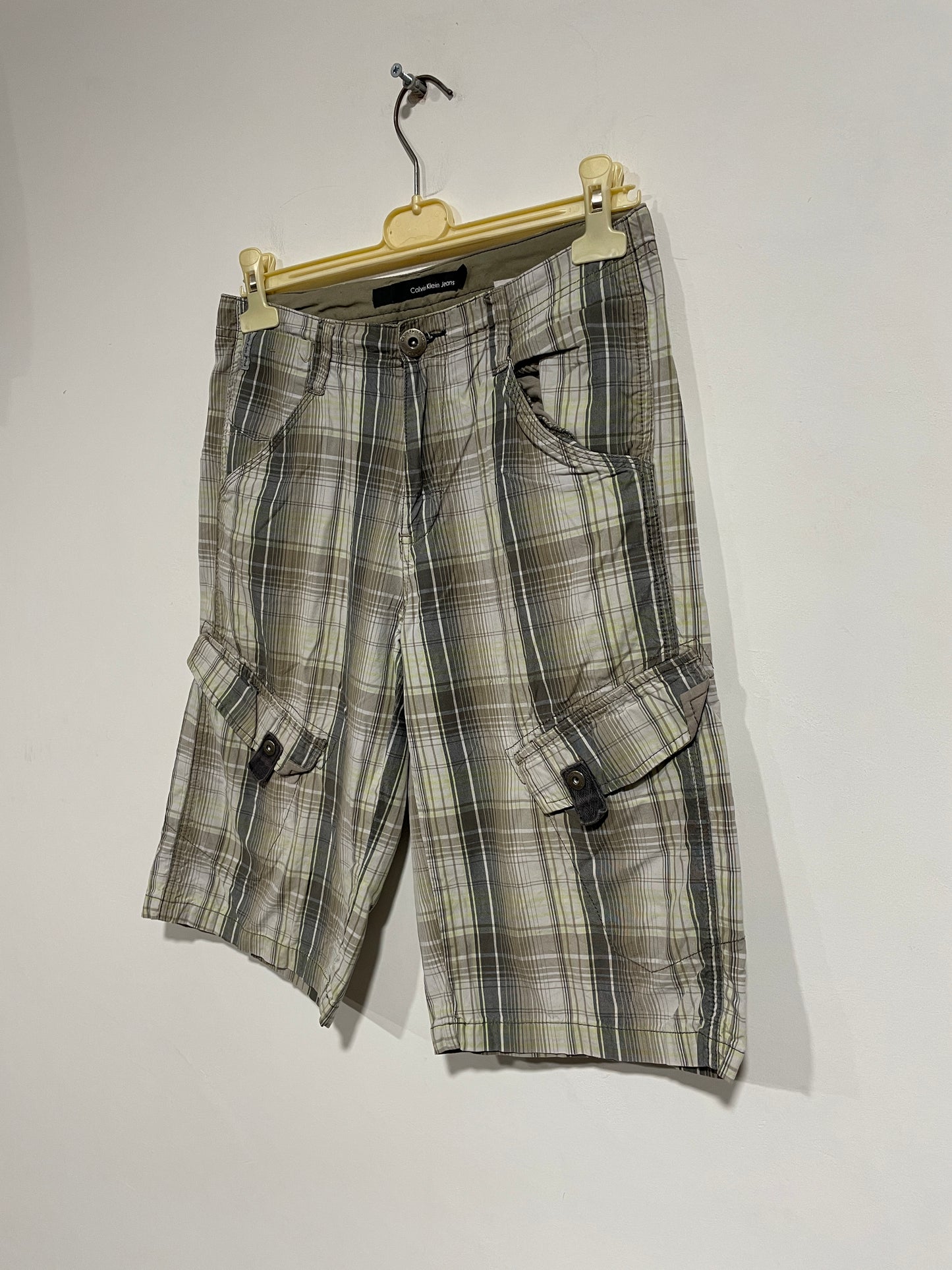 Shorts cargo Calvin Klein (B682)