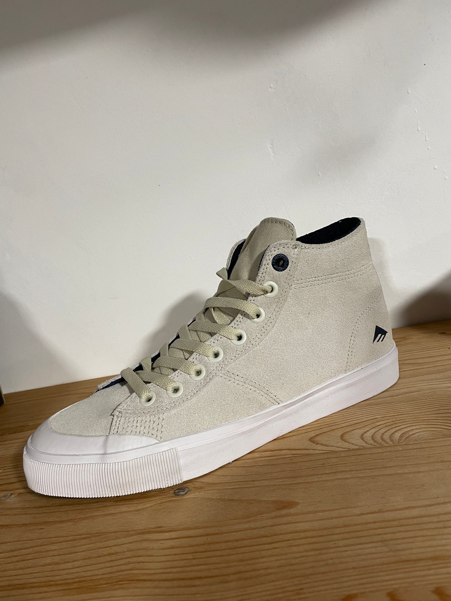 Emerica indicator High