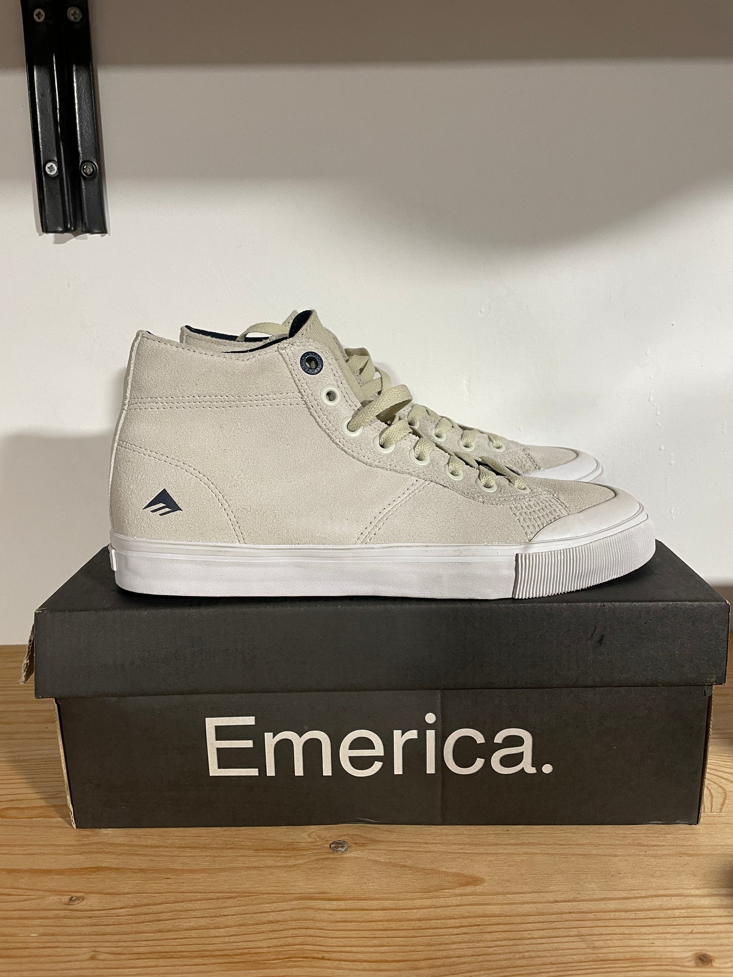 Emerica indicator High