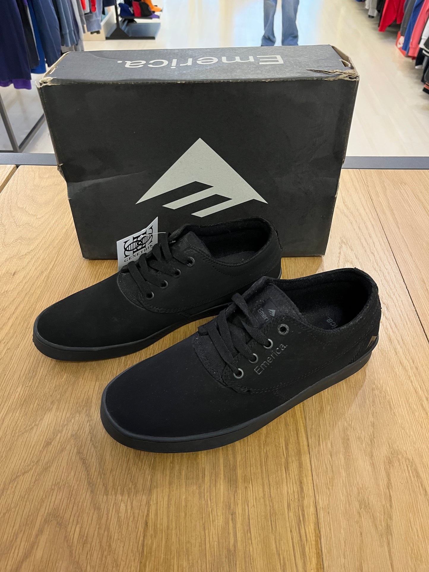 Scarpe Emerica Emery nuove con scatola (G585)