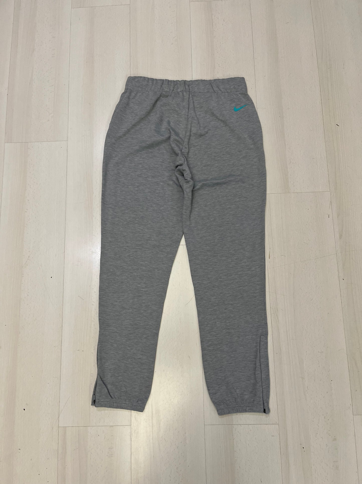 Pantalone tuta Nike dri fit (G970)