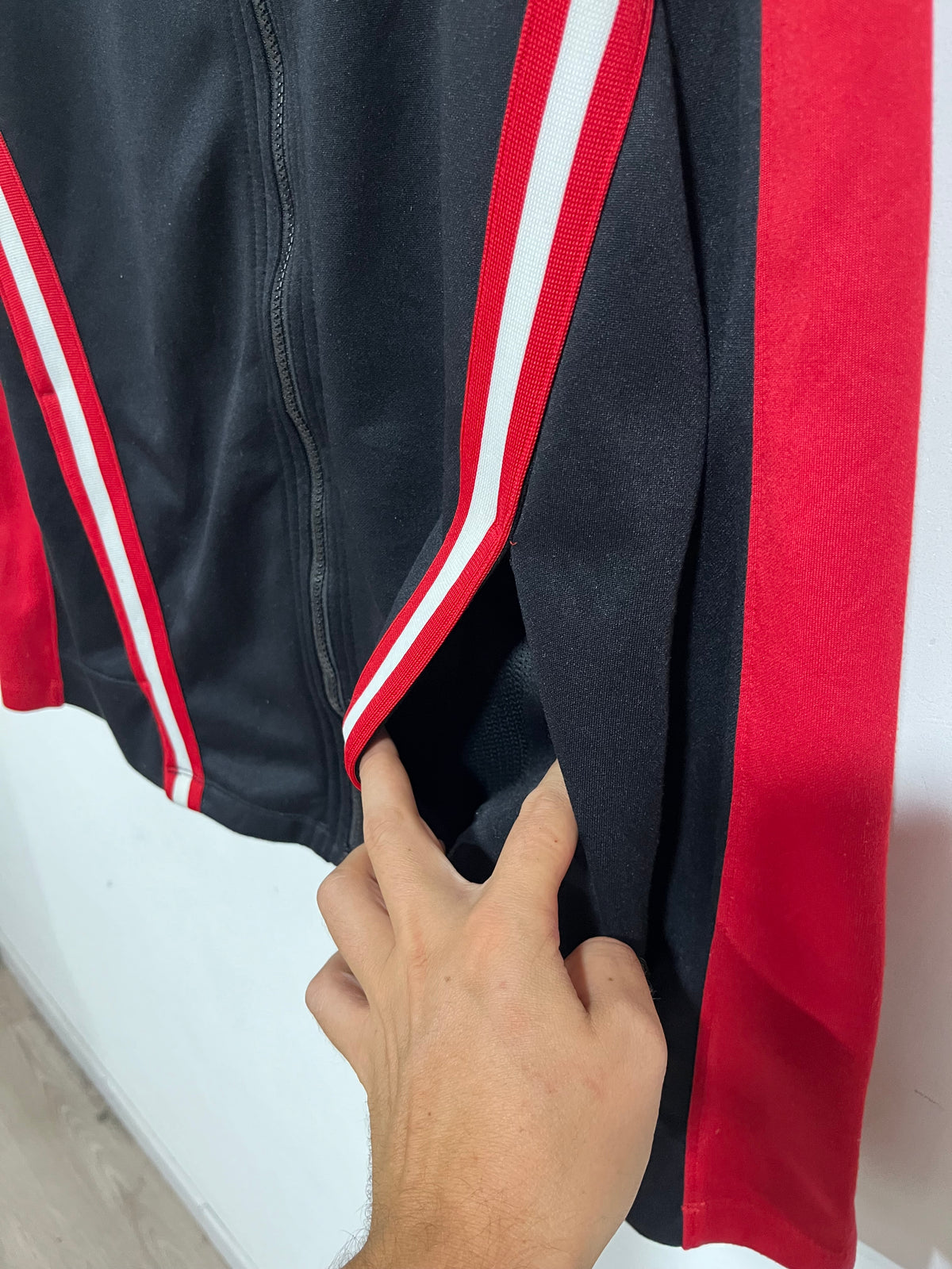 Felpa Jordan con zip (H279)