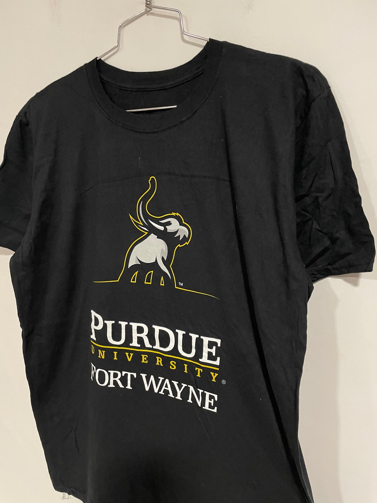 T shirt USA Purdue University (D381)