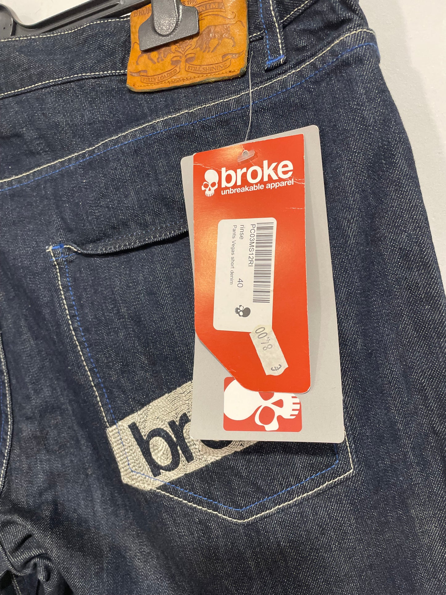 Shorts baggy Broke nuovo con cartellino (D691)