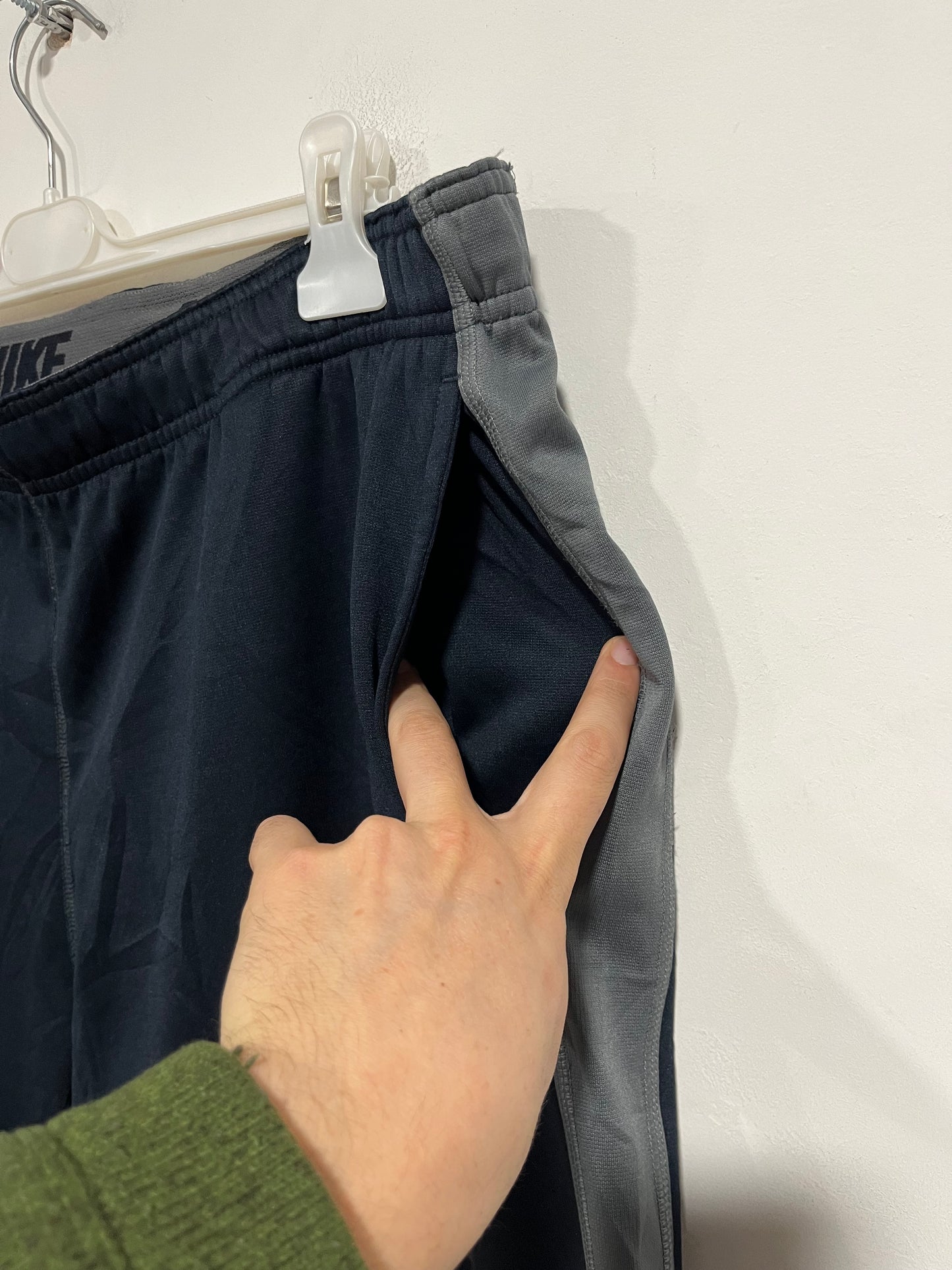 Pantalone tuta Nike gamba larga (G376)