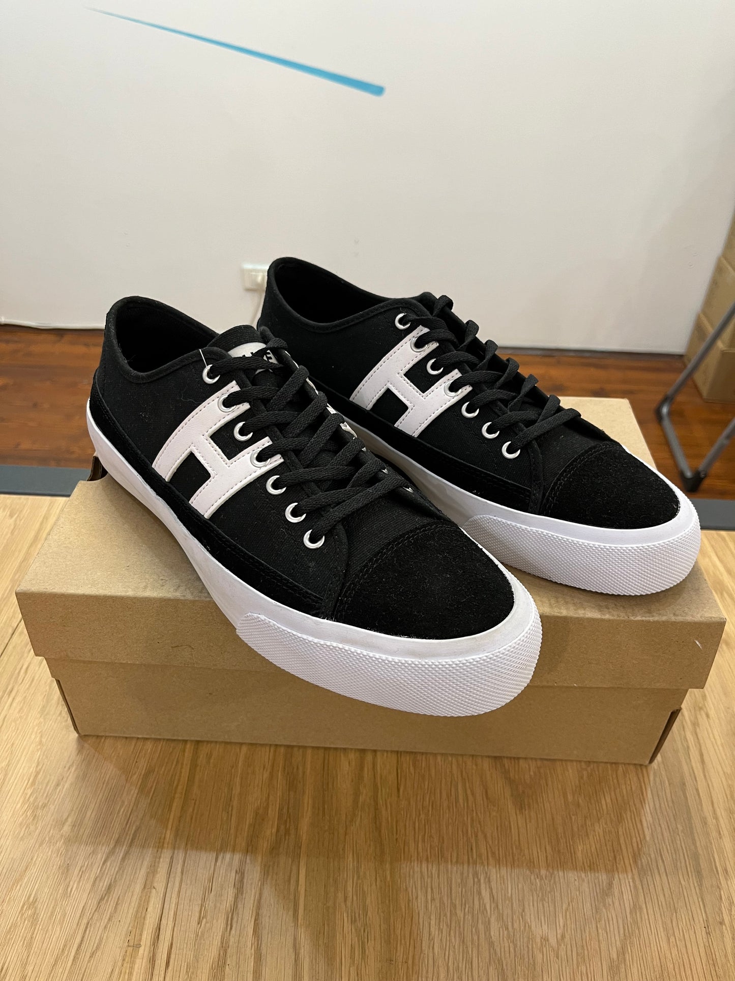 Scarpe HUF hupper 2 LO nuove (F439)