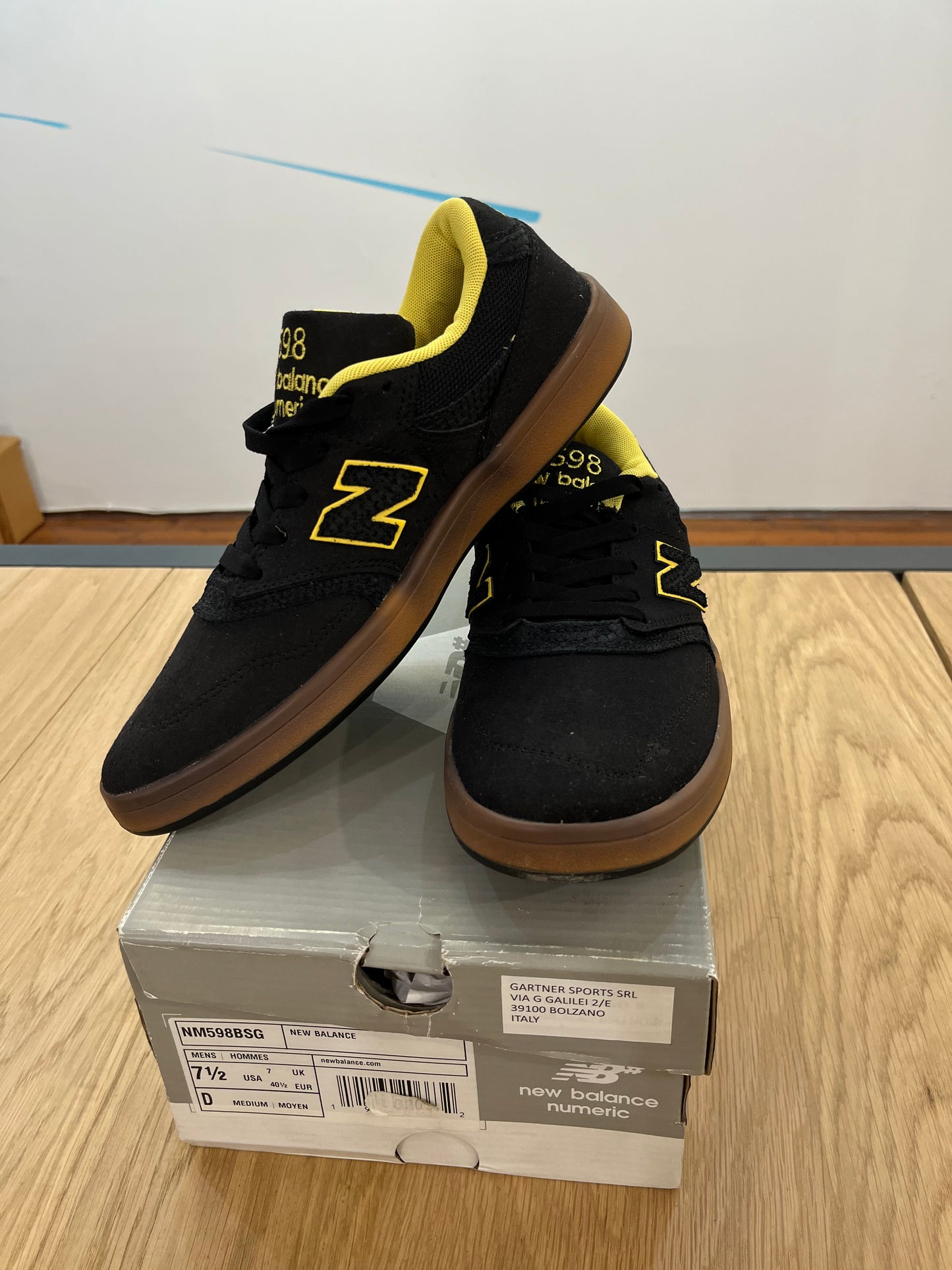 Scarpe New Balance 598 nuove con scatola (F443)