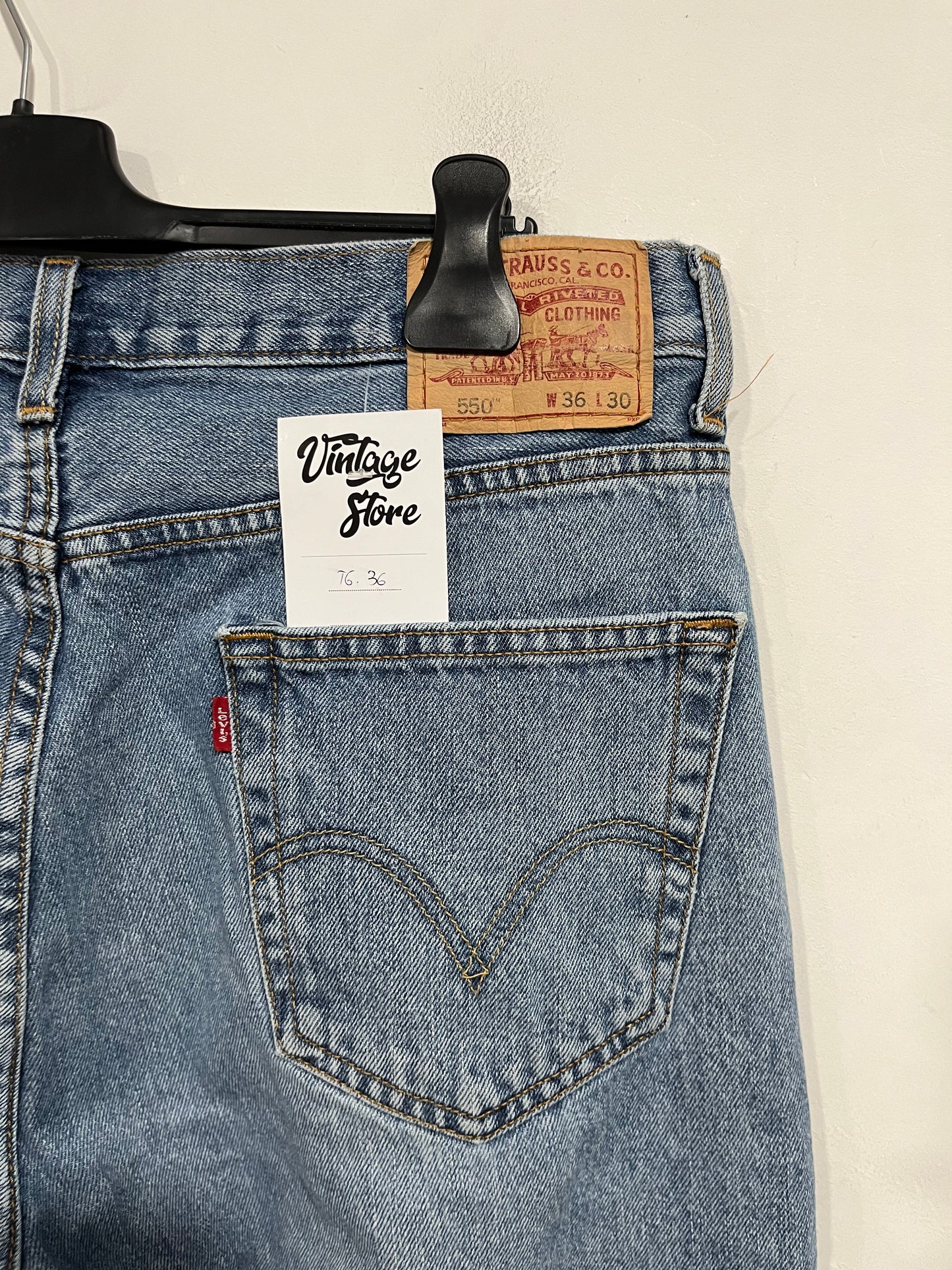 Jeans Levi’s 550 (H154)