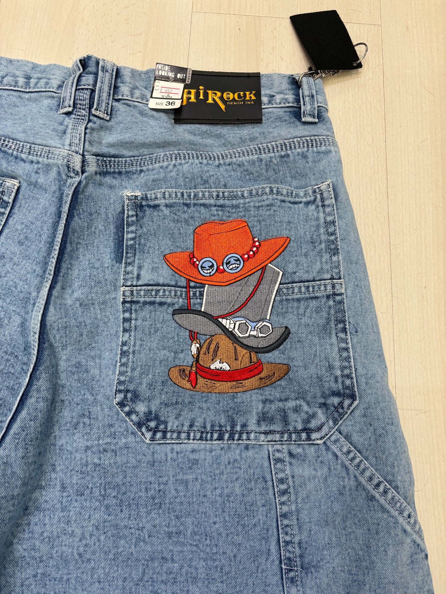 Jorts baggy con ricamo One Piece Three Brothers (H268)