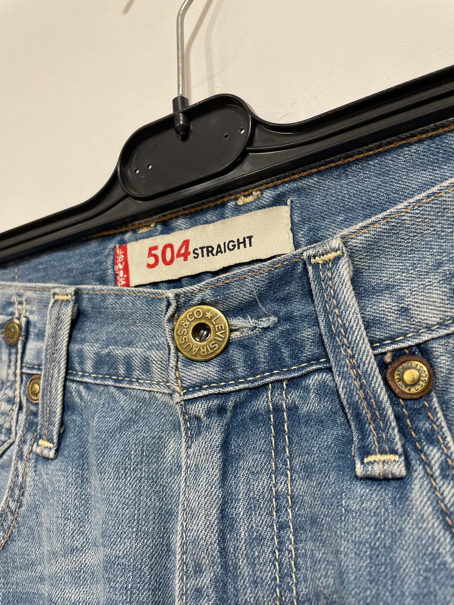 Short Levi’s 504 in jeans (D713)