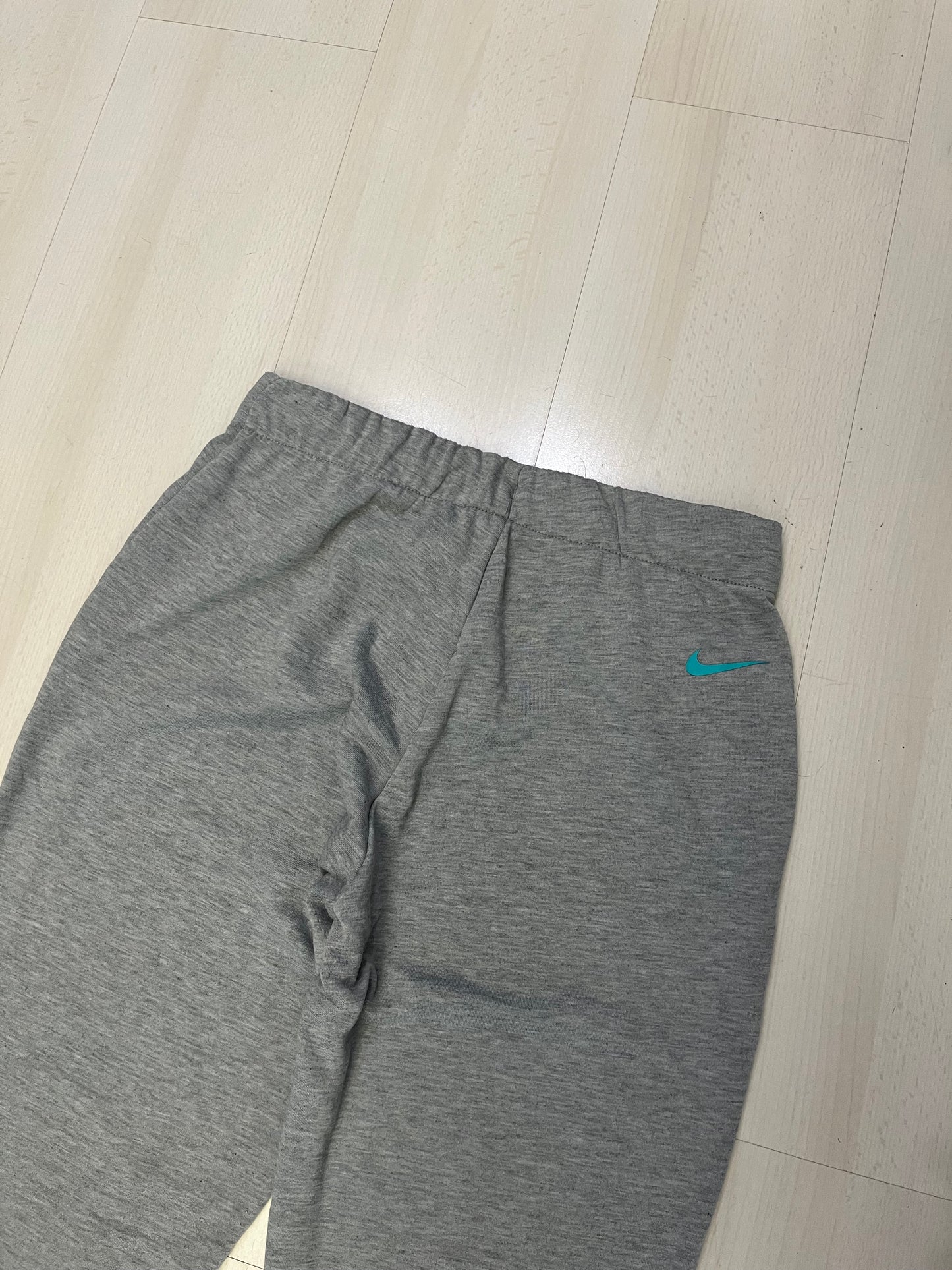 Pantalone tuta Nike dri fit (G970)