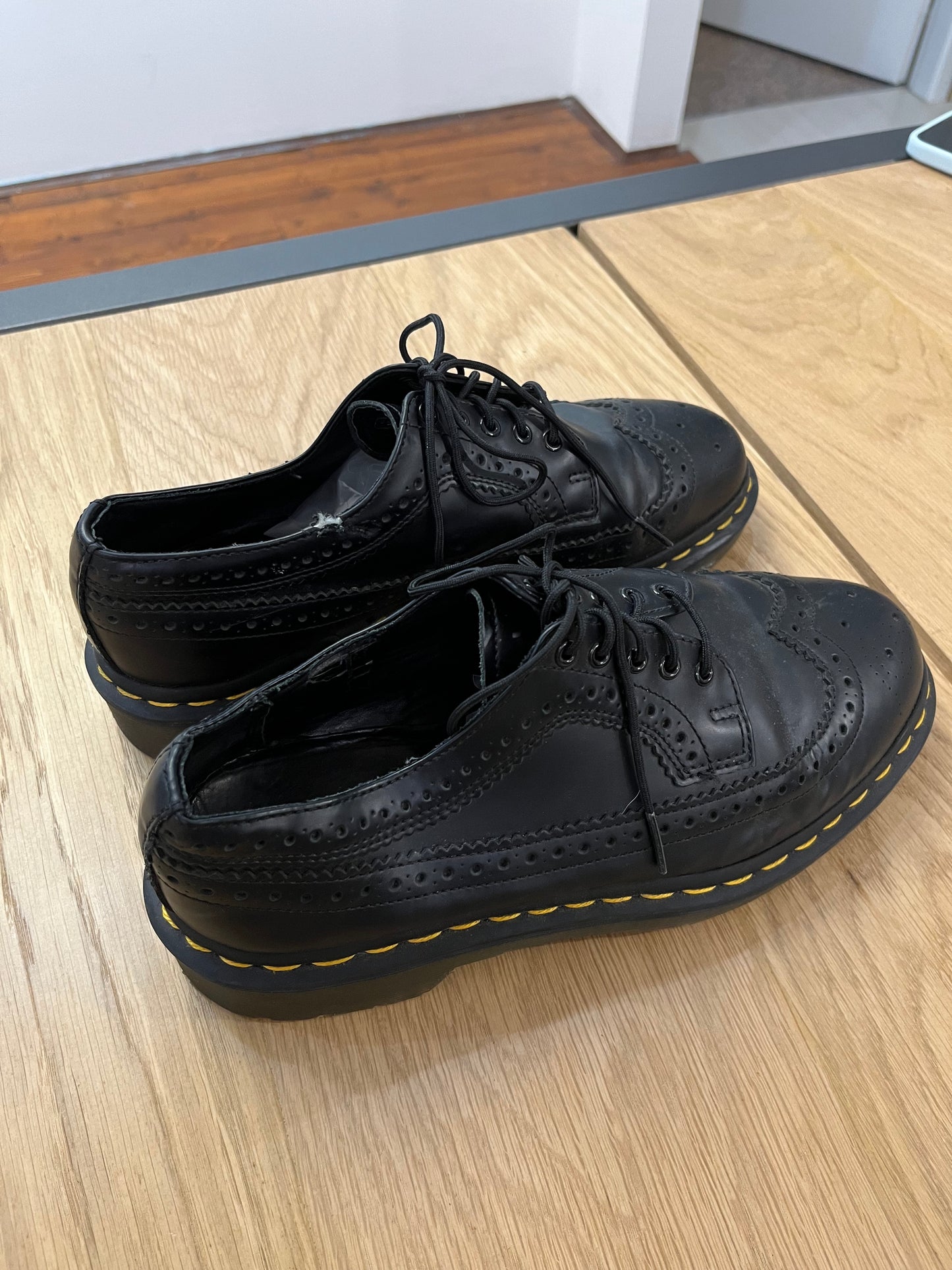 Scarpe Dr. Martens 3989 (F765)