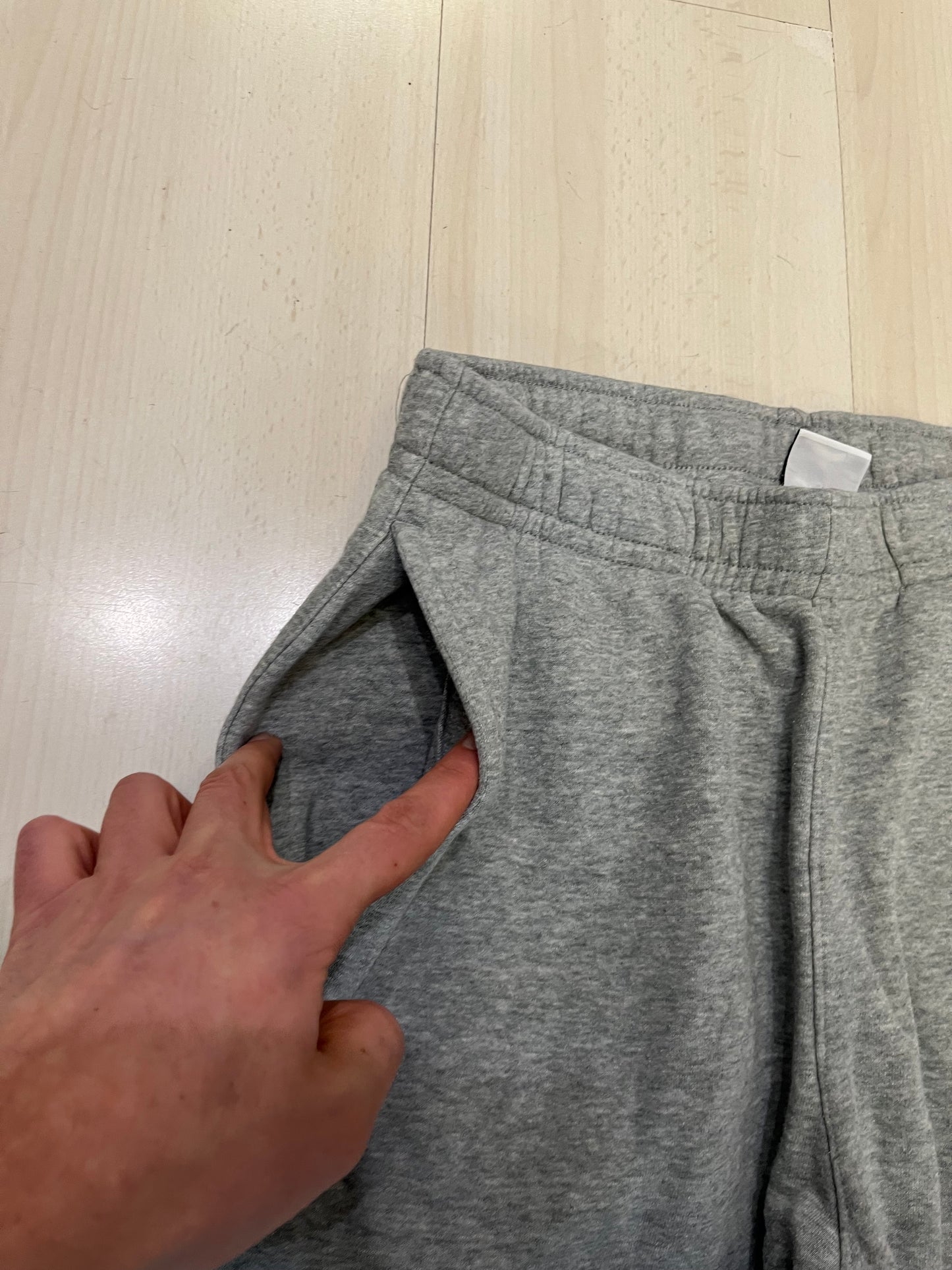 Pantalone tuta Nike grigio (G966)