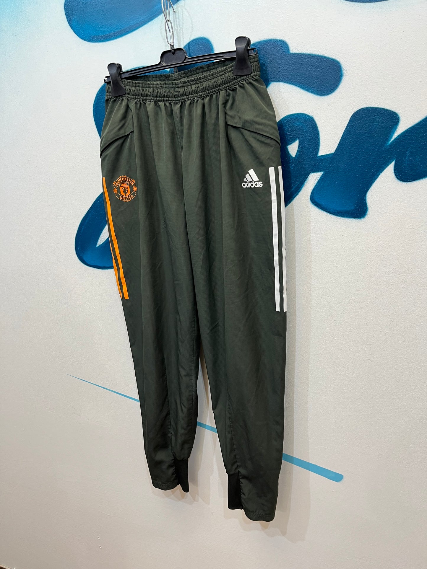 Pantalone tuta Adidas Manchester United (F657)