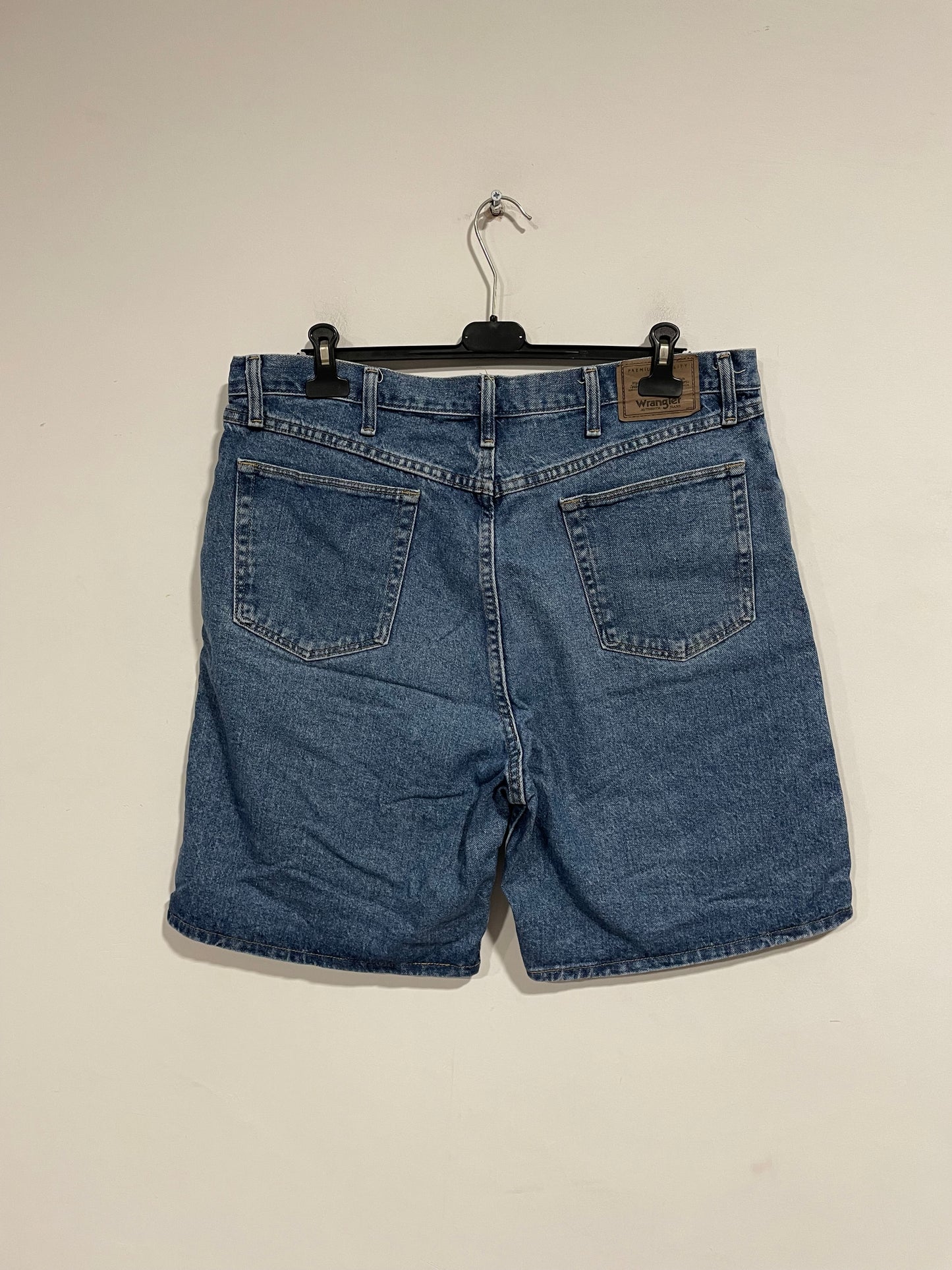 Short baggy Wrangler in jeans (D431)