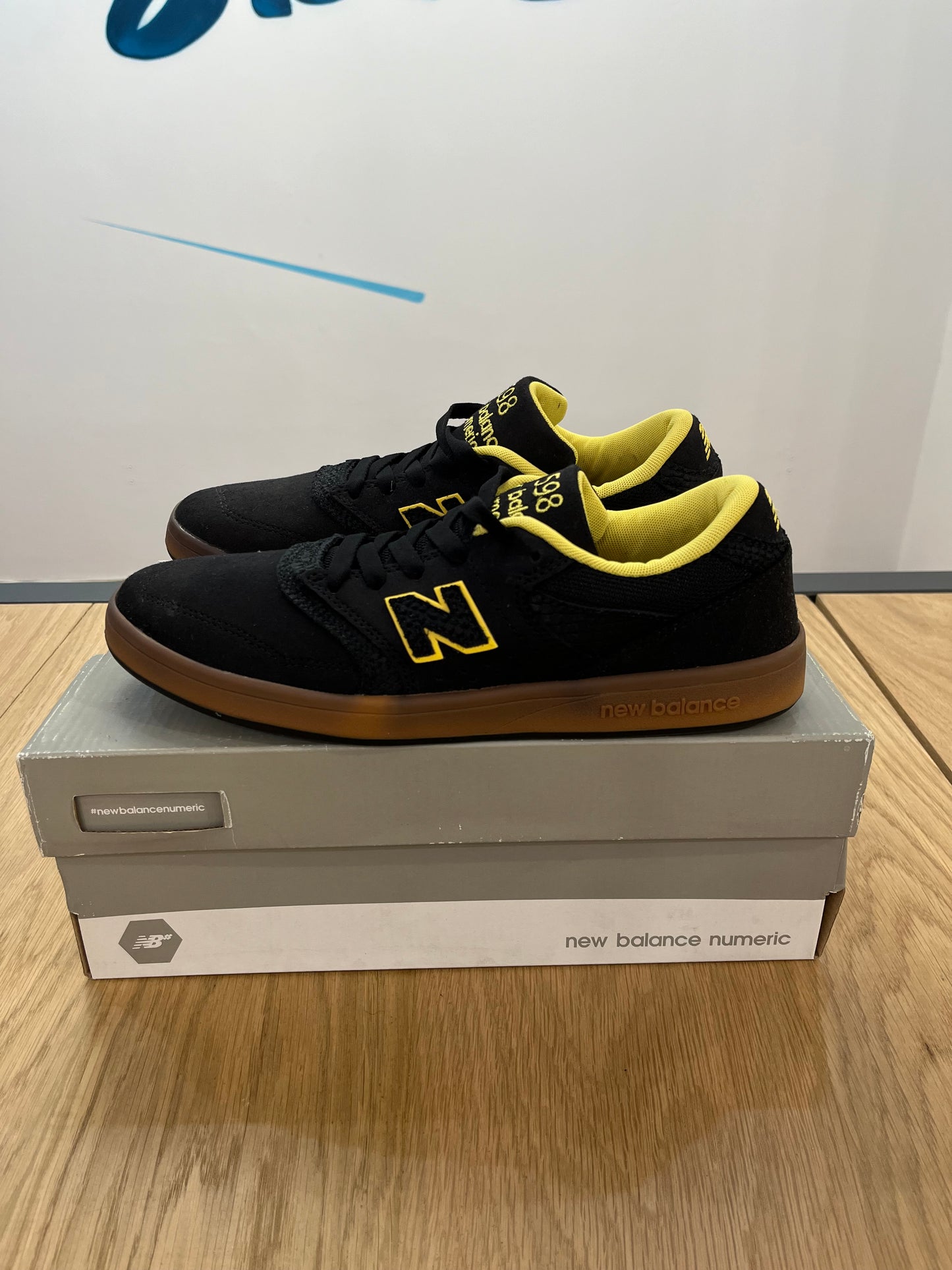 Scarpe New Balance 598 nuove con scatola (F443)