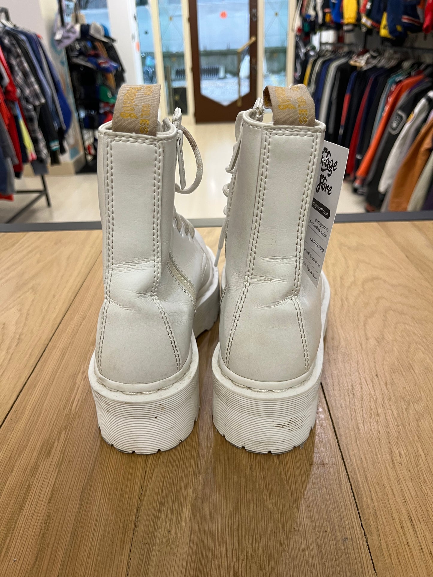 Stivali anfibi Dr Martens V Jadon II MONO platform bianchi (G666)