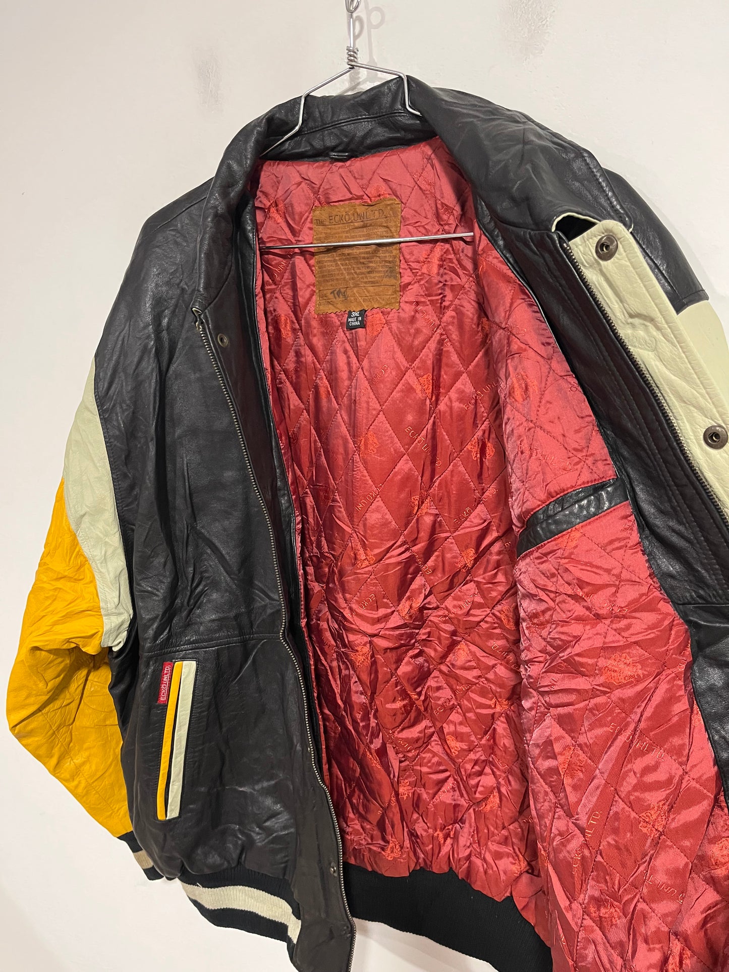 Introvabile Giubbotto Ecko anni 2000 in pelle (H056)