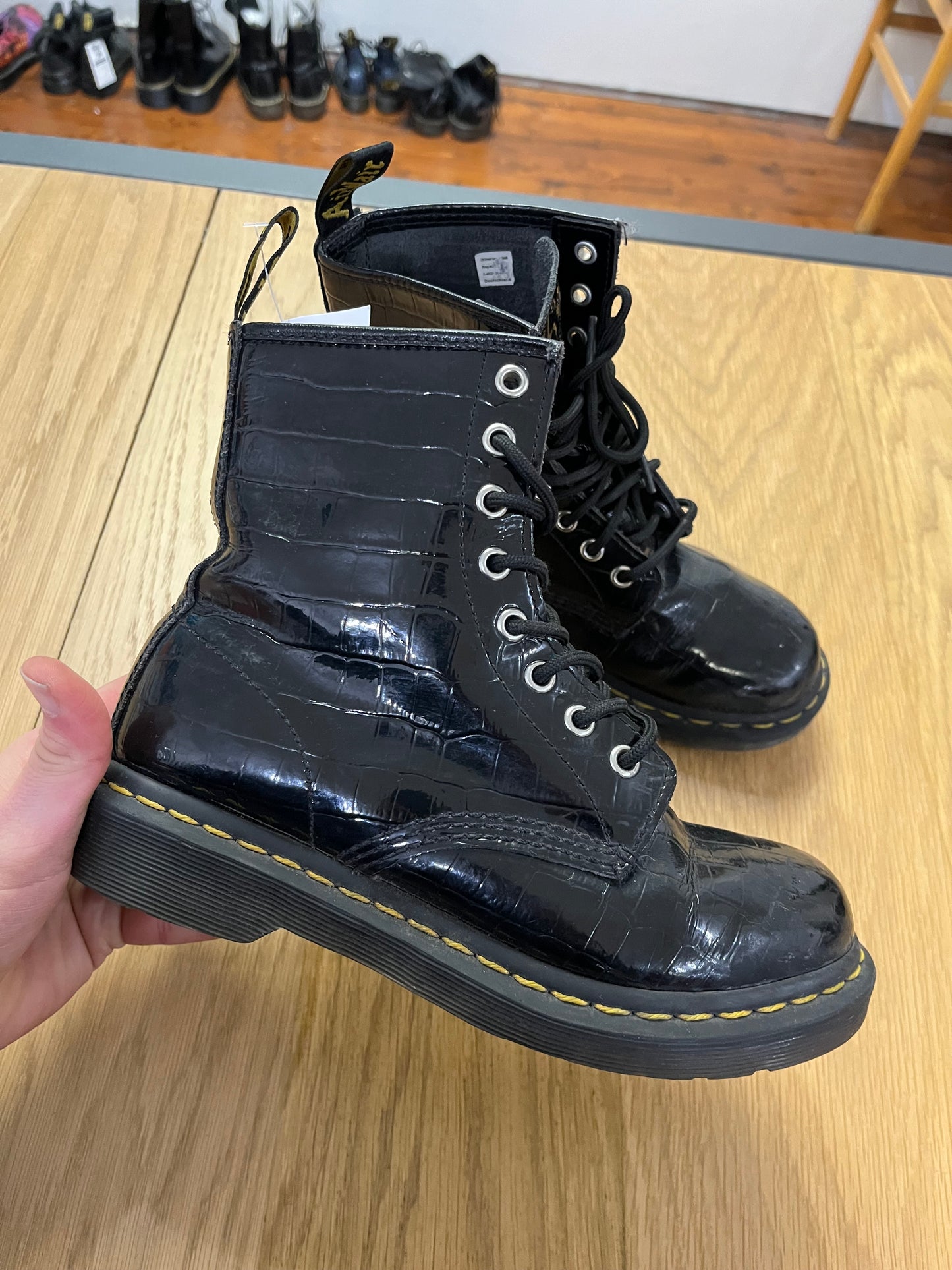 Stivaletti Dr Martens 1460 W lucidi neri (G812)