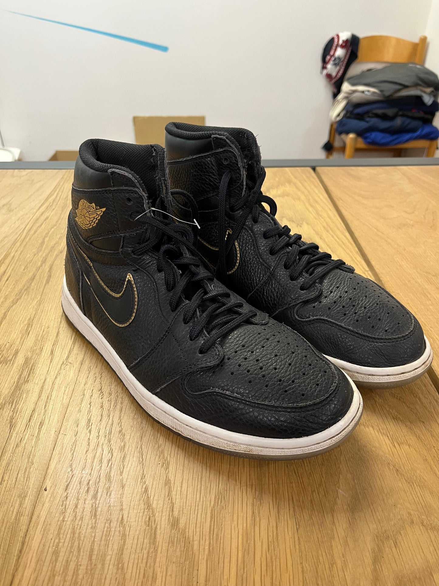 Scarpe Nike Jordan 1 retro og high black Gold (H018)