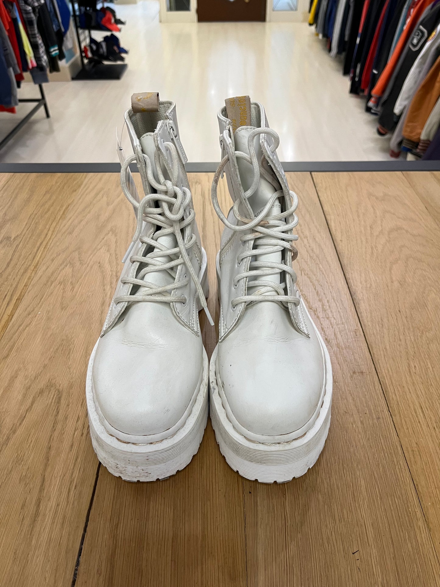 Stivali anfibi Dr Martens V Jadon II MONO platform bianchi (G666)