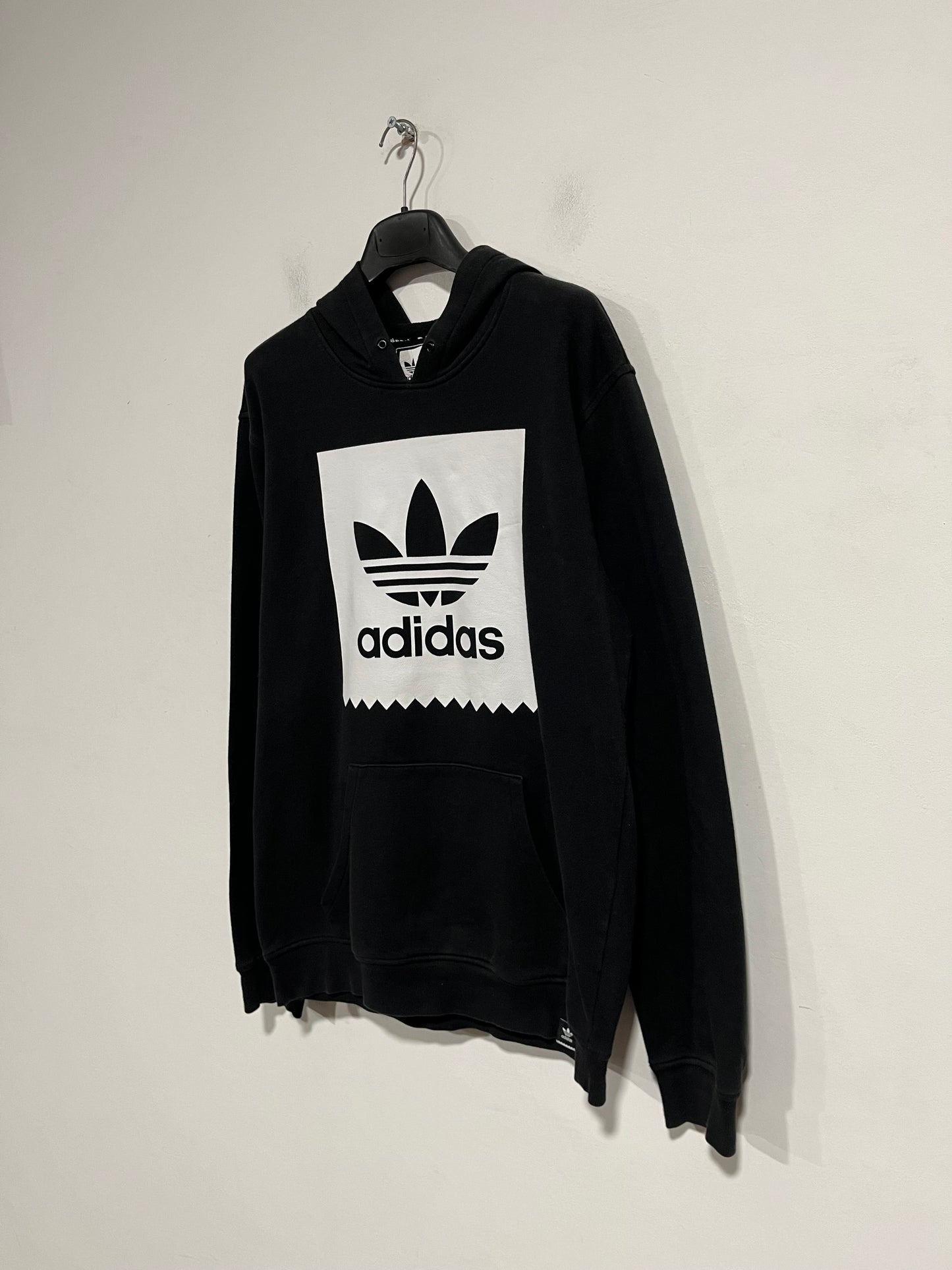 Felpa Adidas originals (F008)