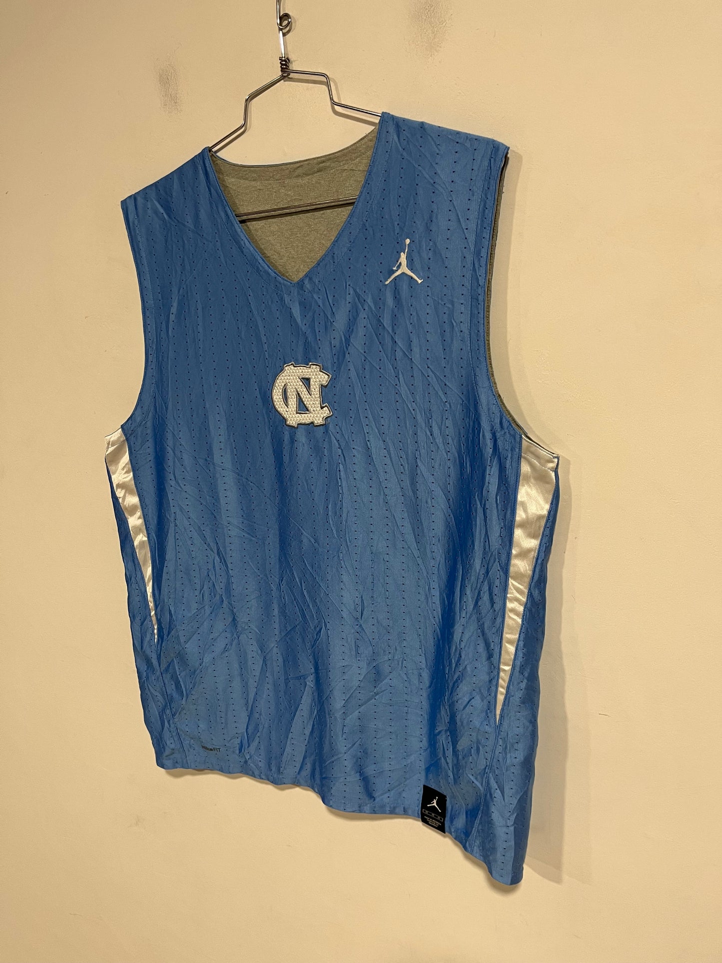 Canotta Jordan official NCAA North Carolina University (F542)