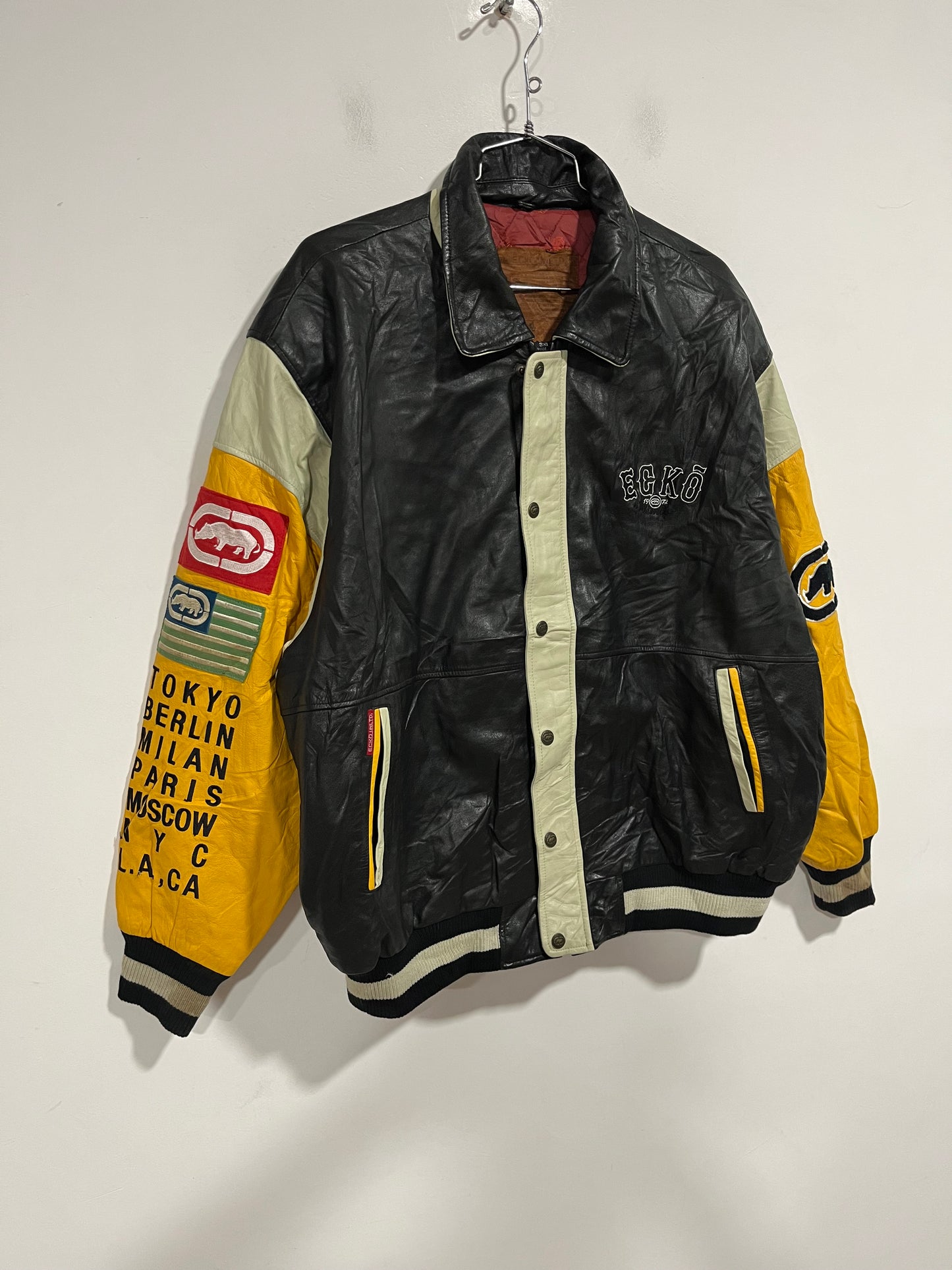 Introvabile Giubbotto Ecko anni 2000 in pelle (H056)