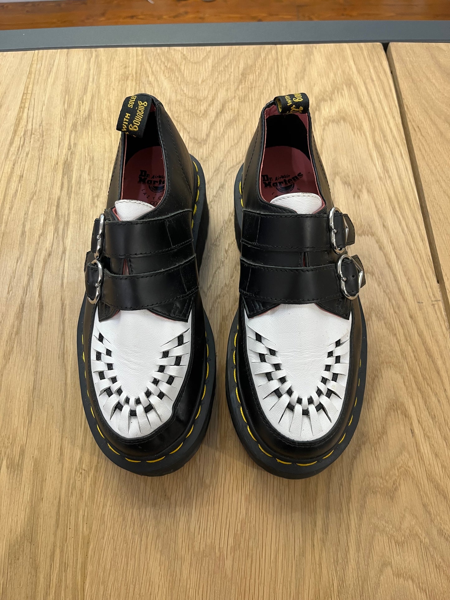 Limited edition Dr. Martens x Lazy Oaf (F887)