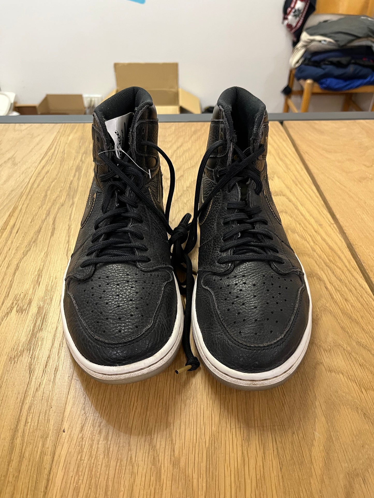Scarpe Nike Jordan 1 retro og high black Gold (H018)