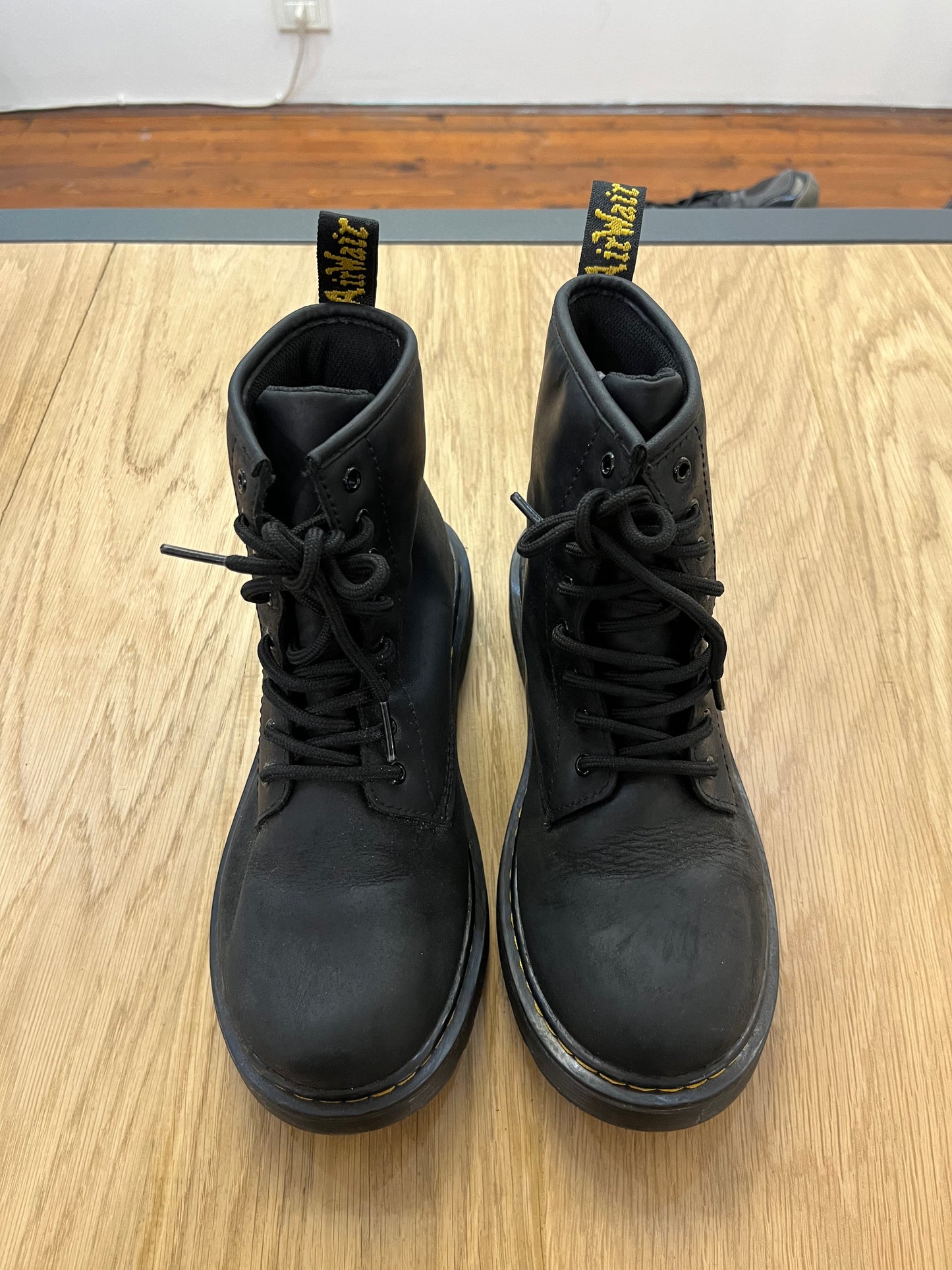 Stivaletti Dr Martens 1460 waterproof (F836)