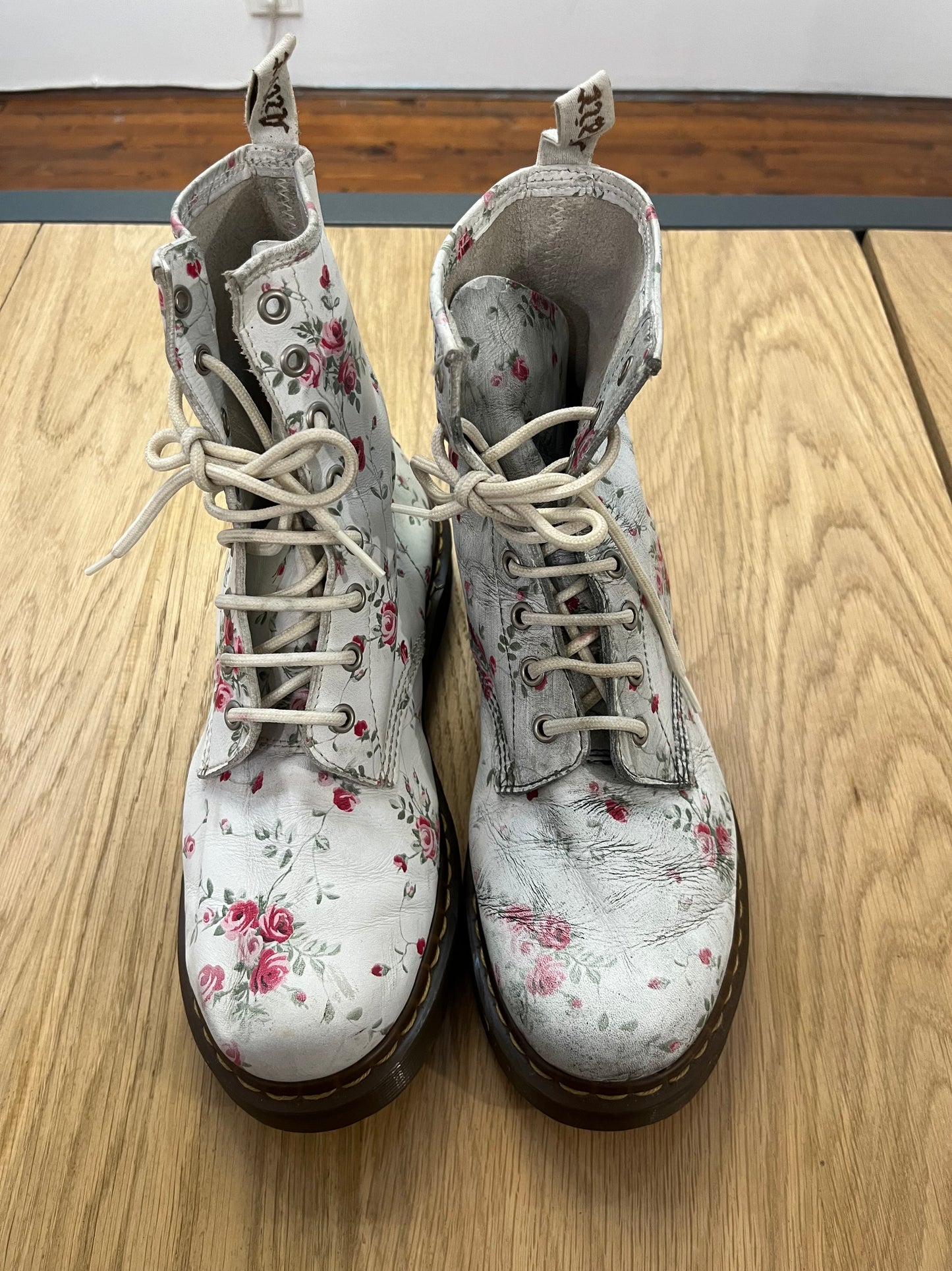 Anfibi Dr. Martens floreali (F944)